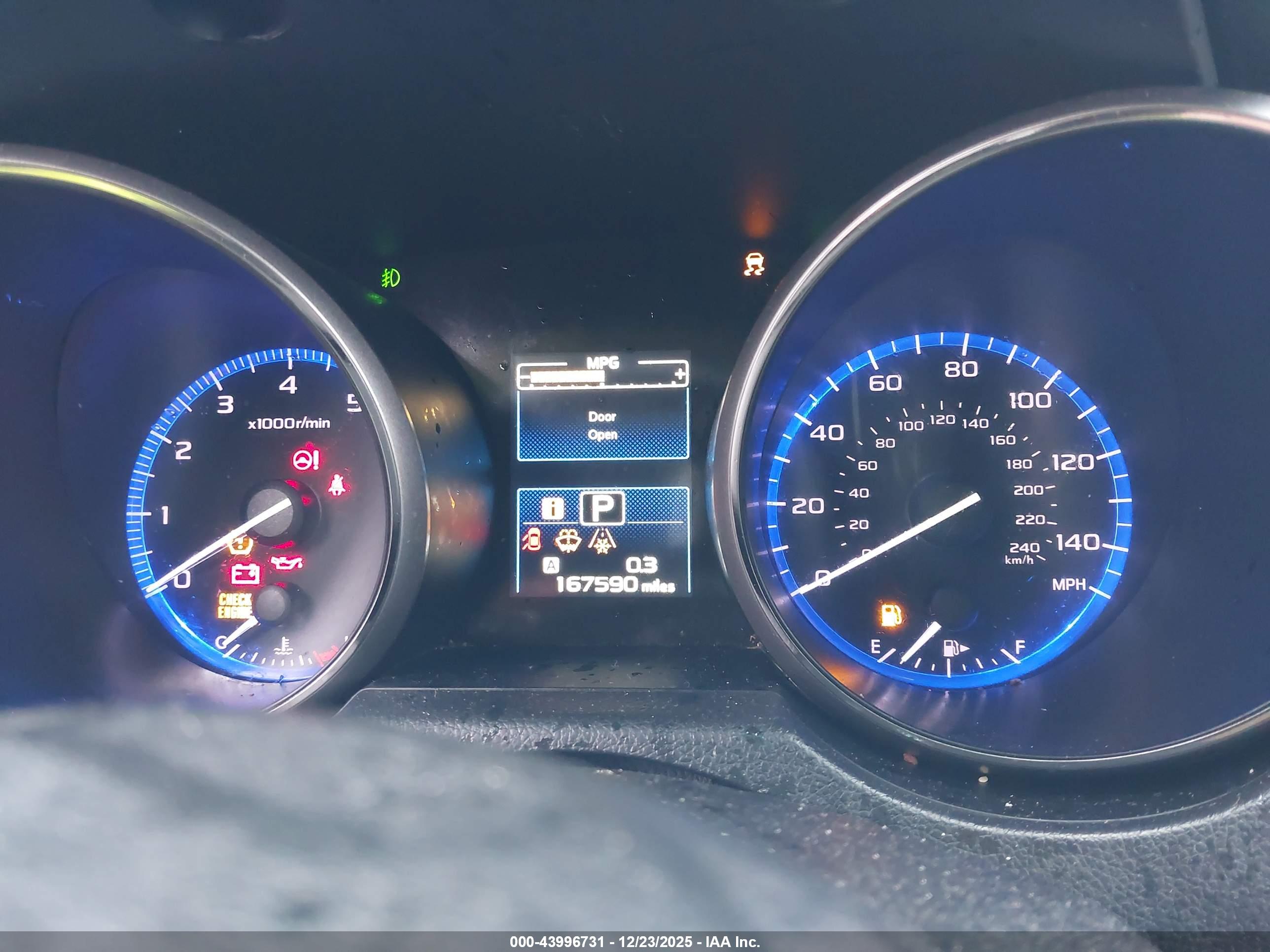 SUBARU OUTBACK image 7