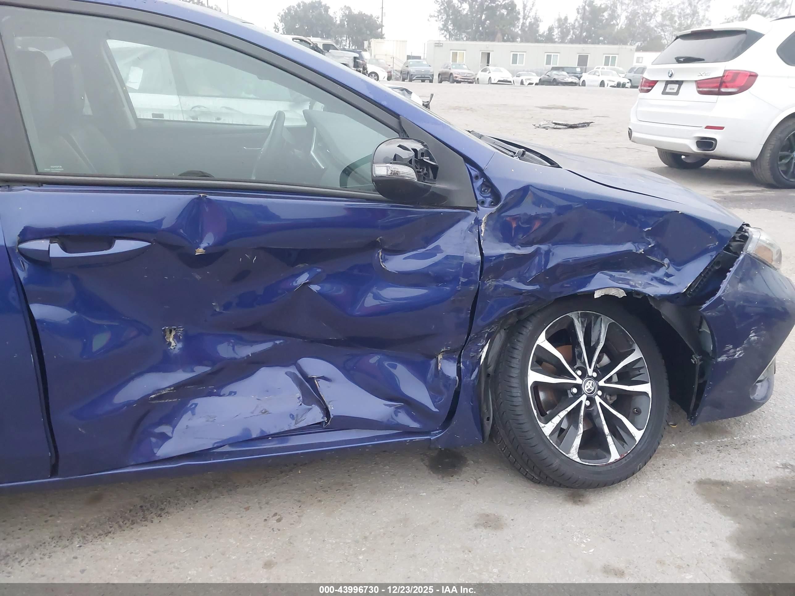 TOYOTA COROLLA image 6