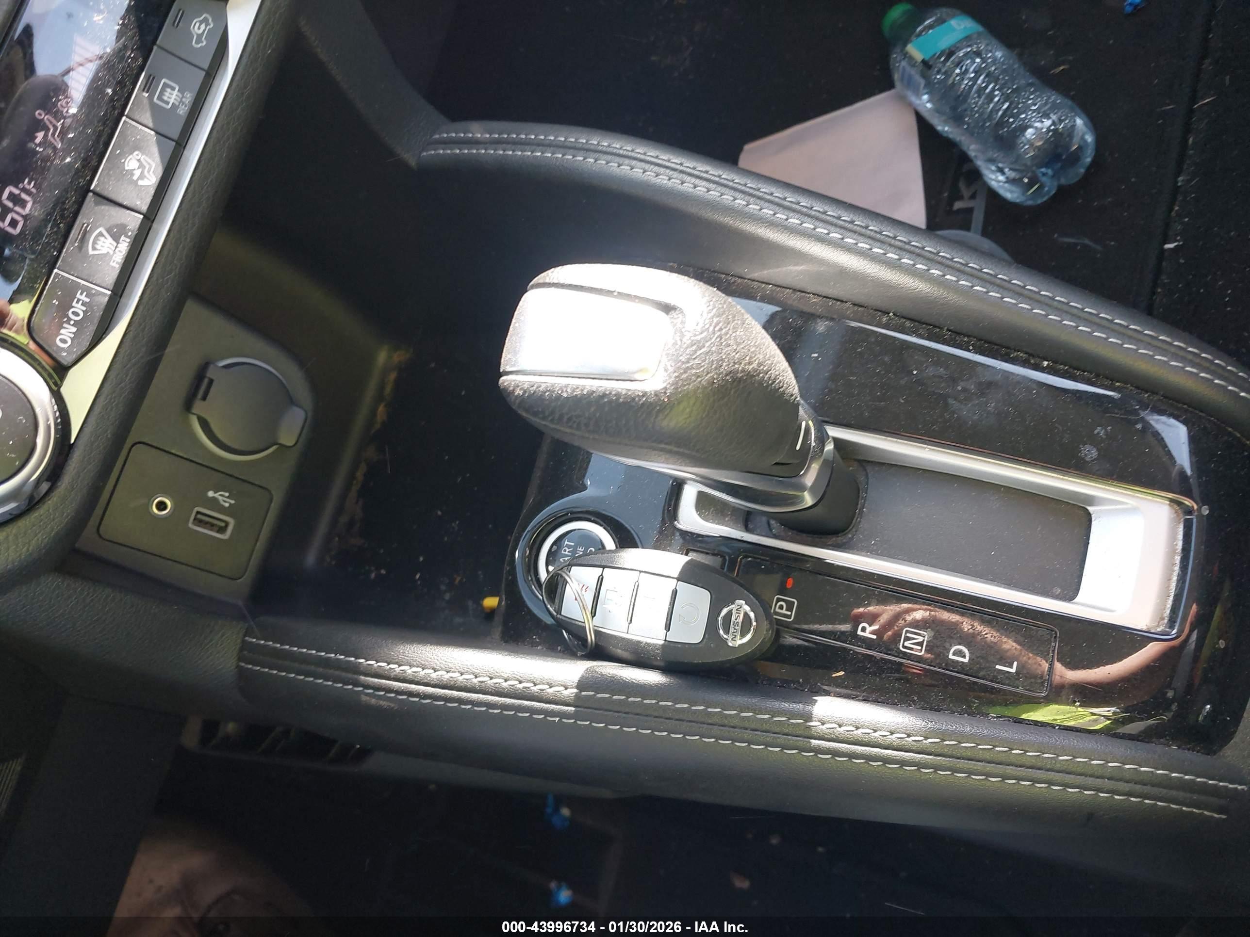 NISSAN KICKS image 11