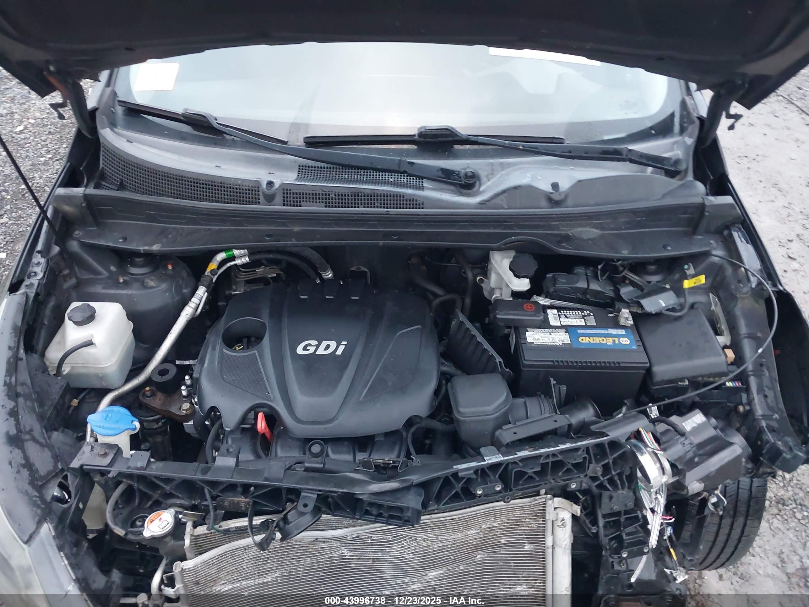 KIA SPORTAGE image 10