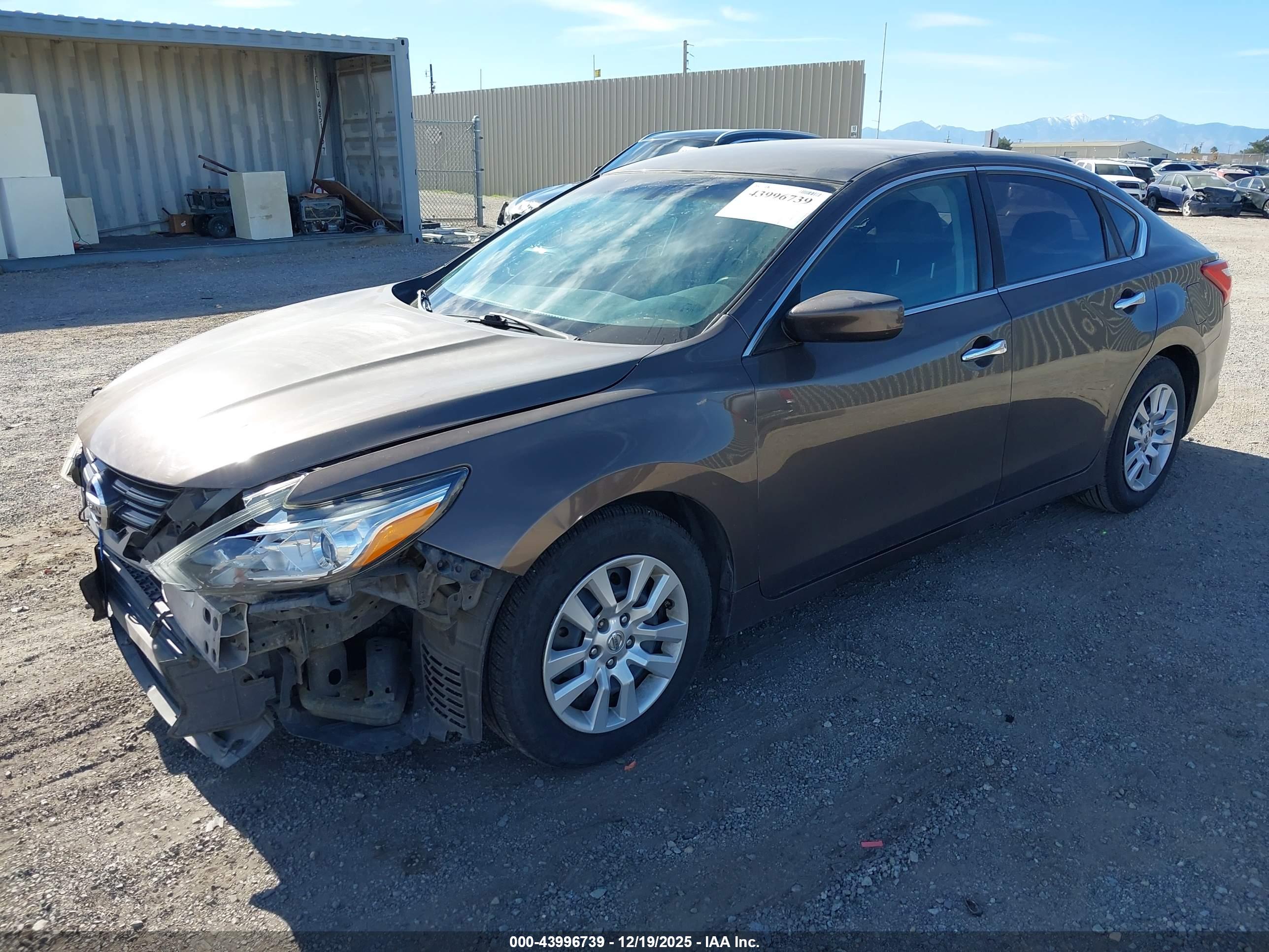 NISSAN ALTIMA image 2