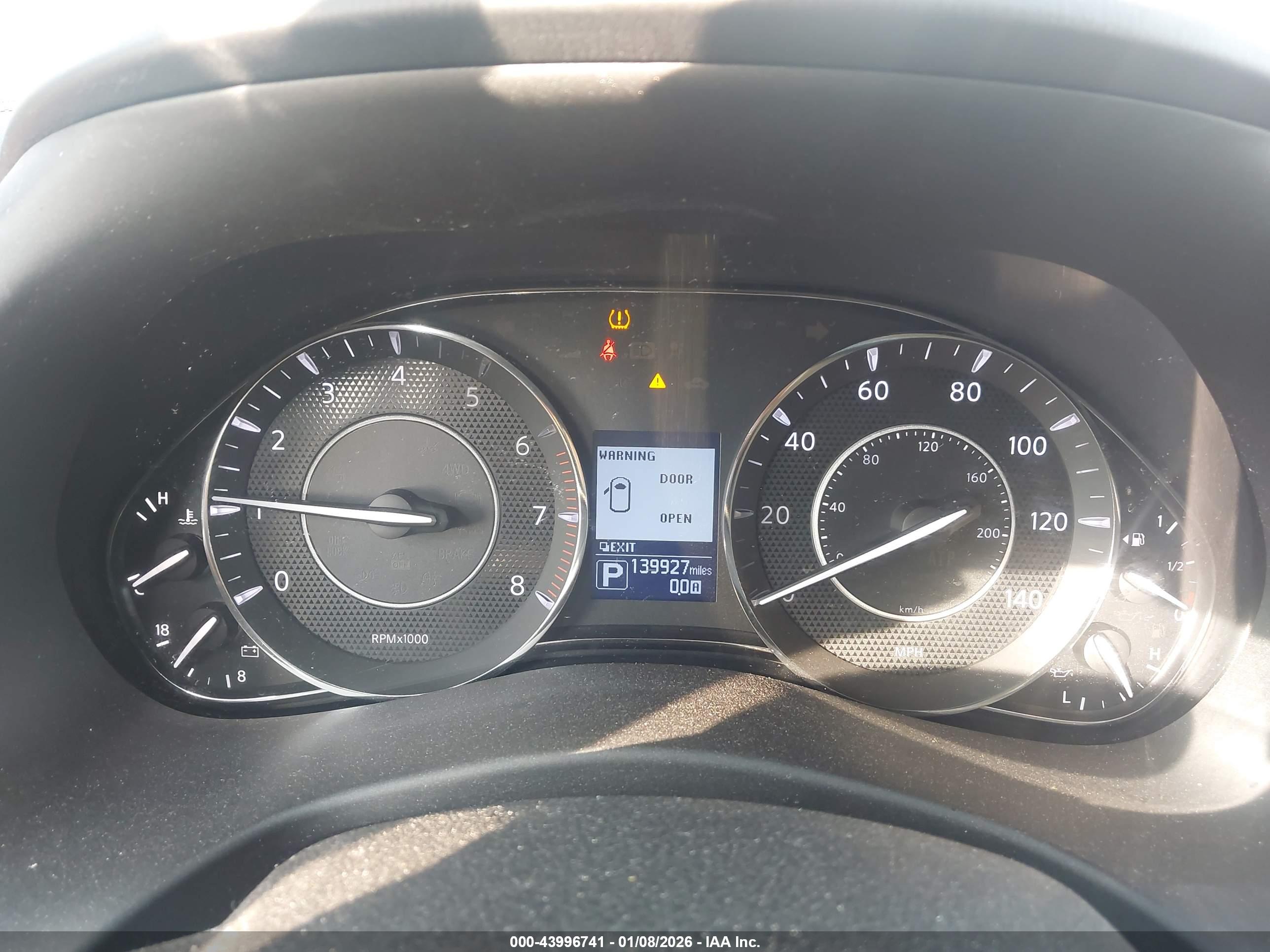 NISSAN ARMADA image 7