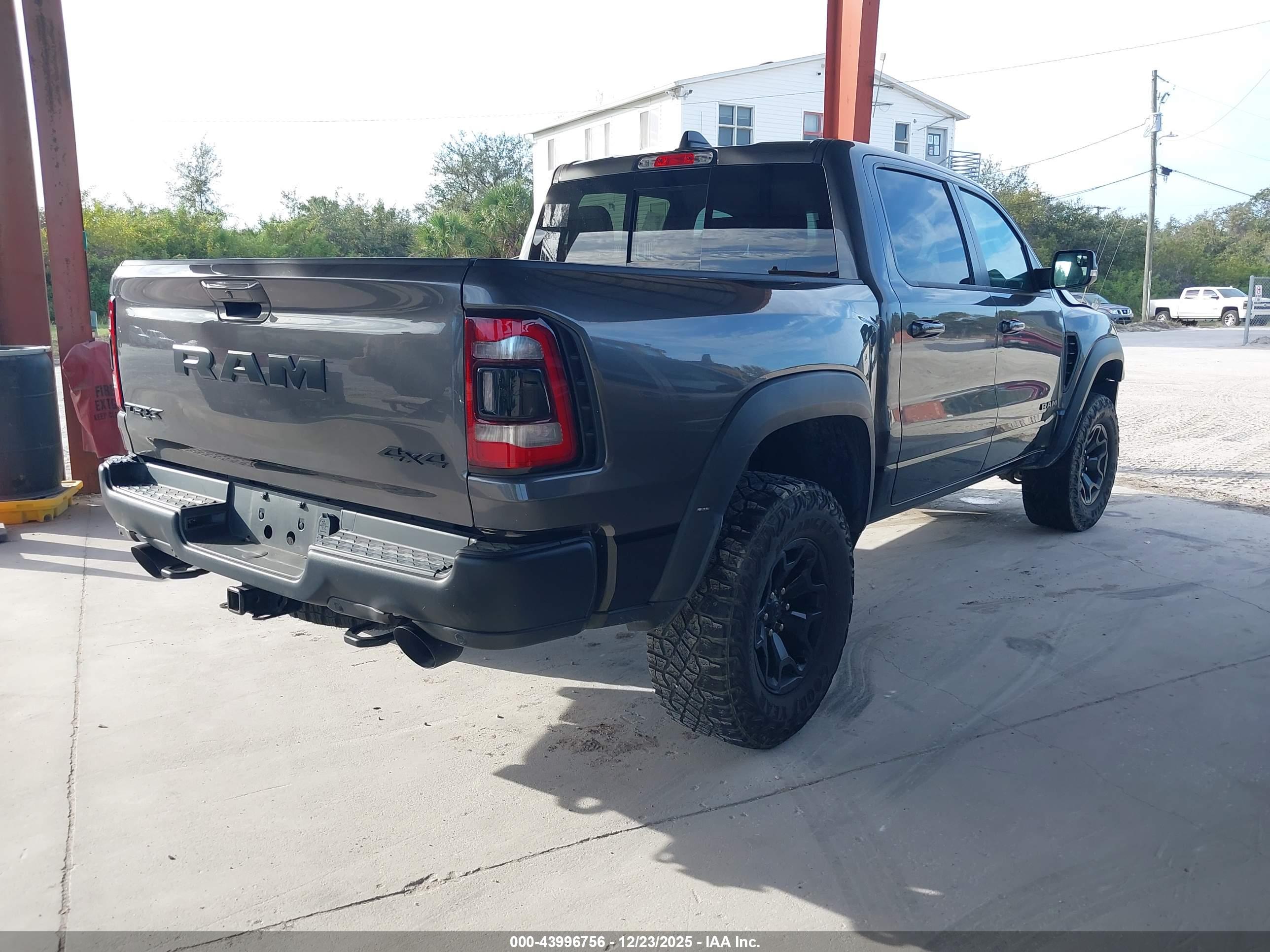 RAM 1500 image 4