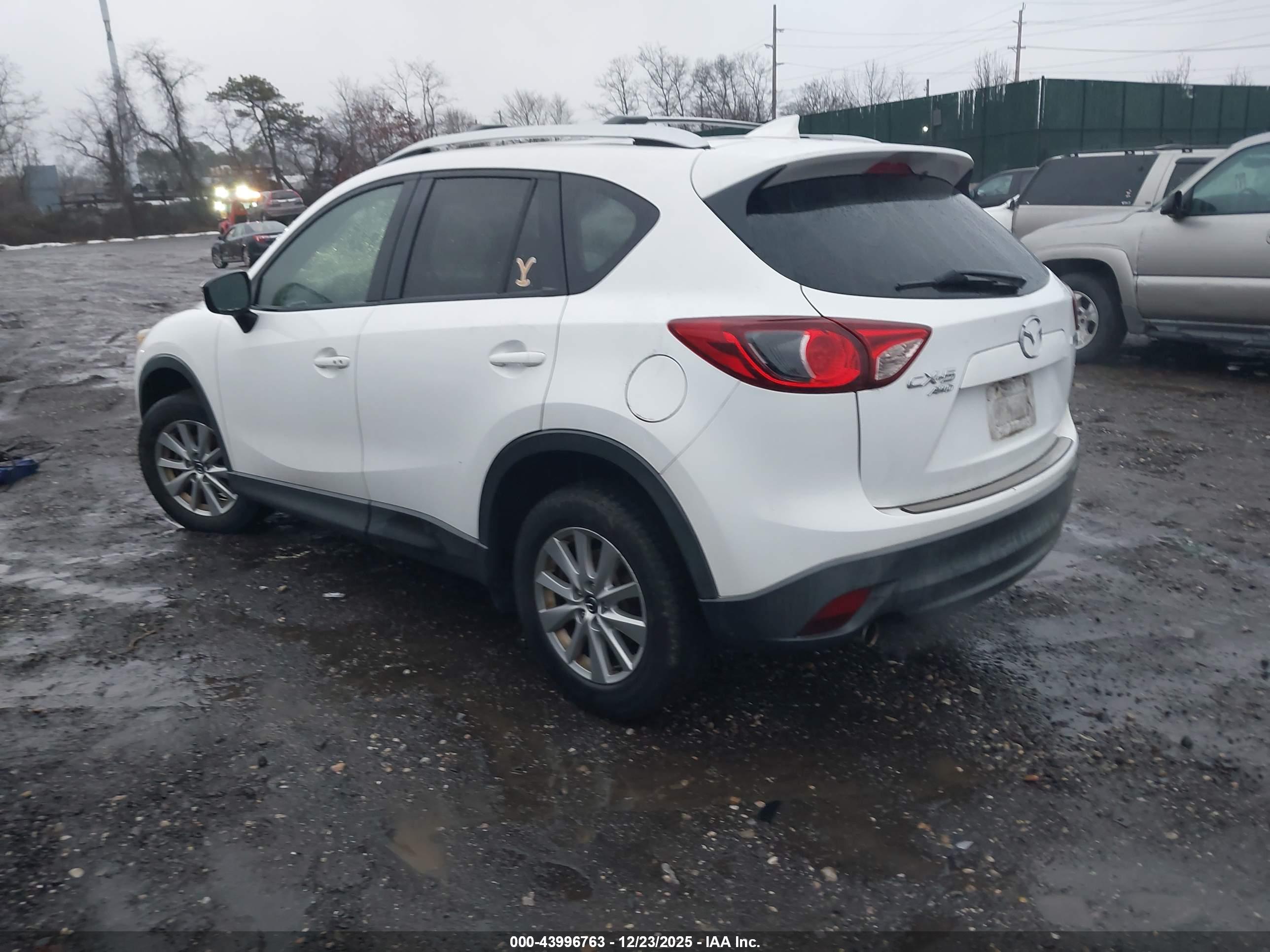 MAZDA CX-5 image 3