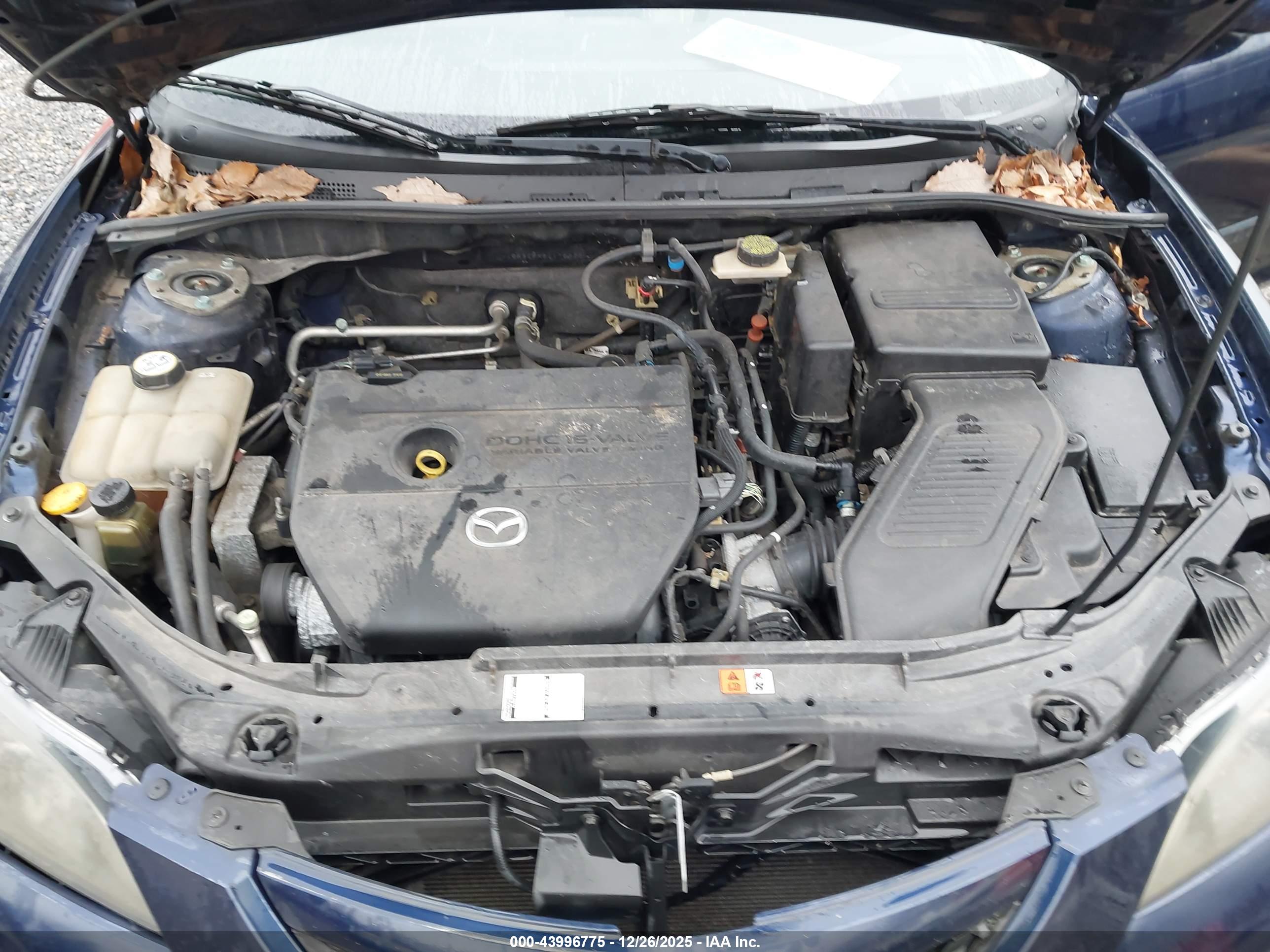 MAZDA MAZDA3 image 10