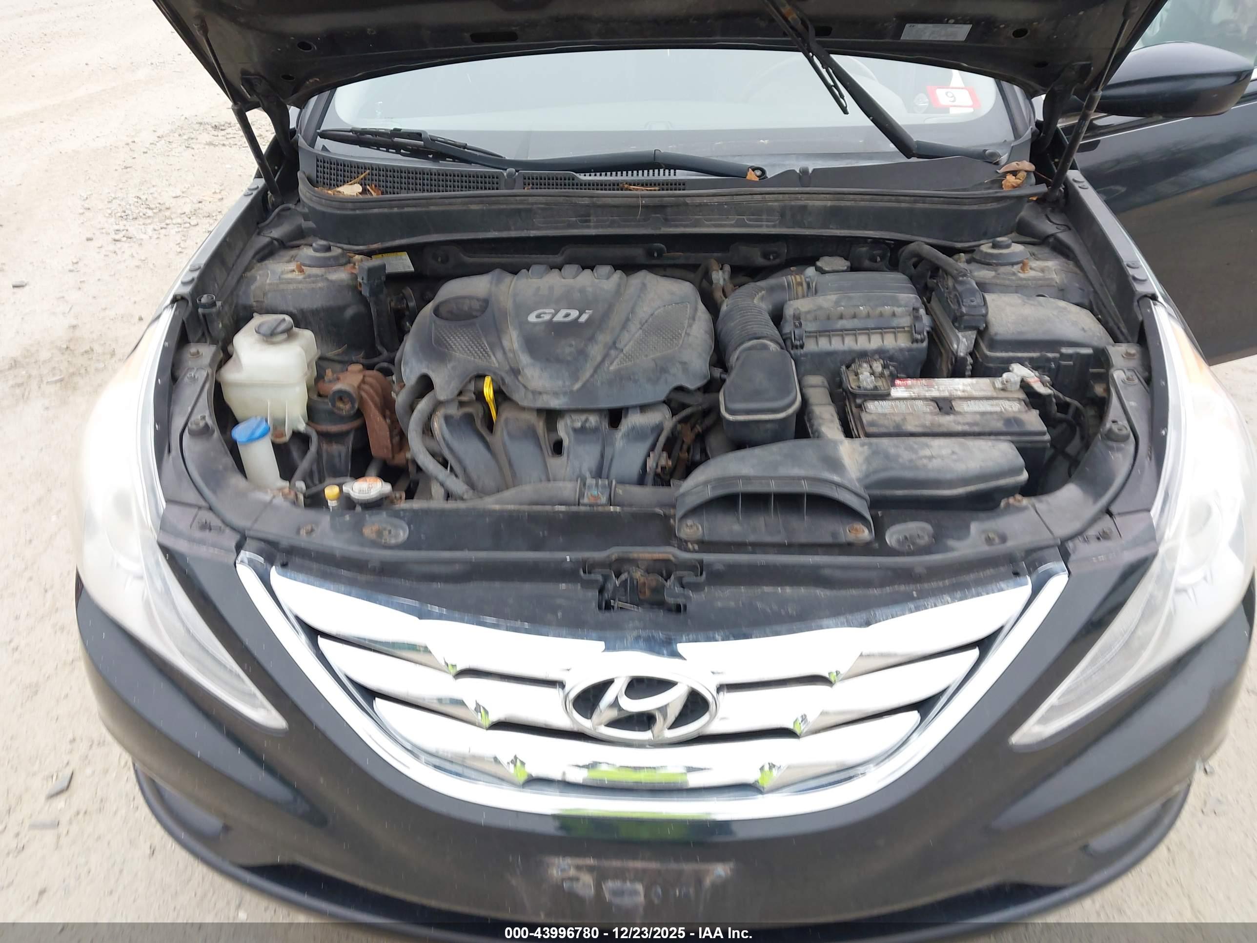 HYUNDAI SONATA image 10