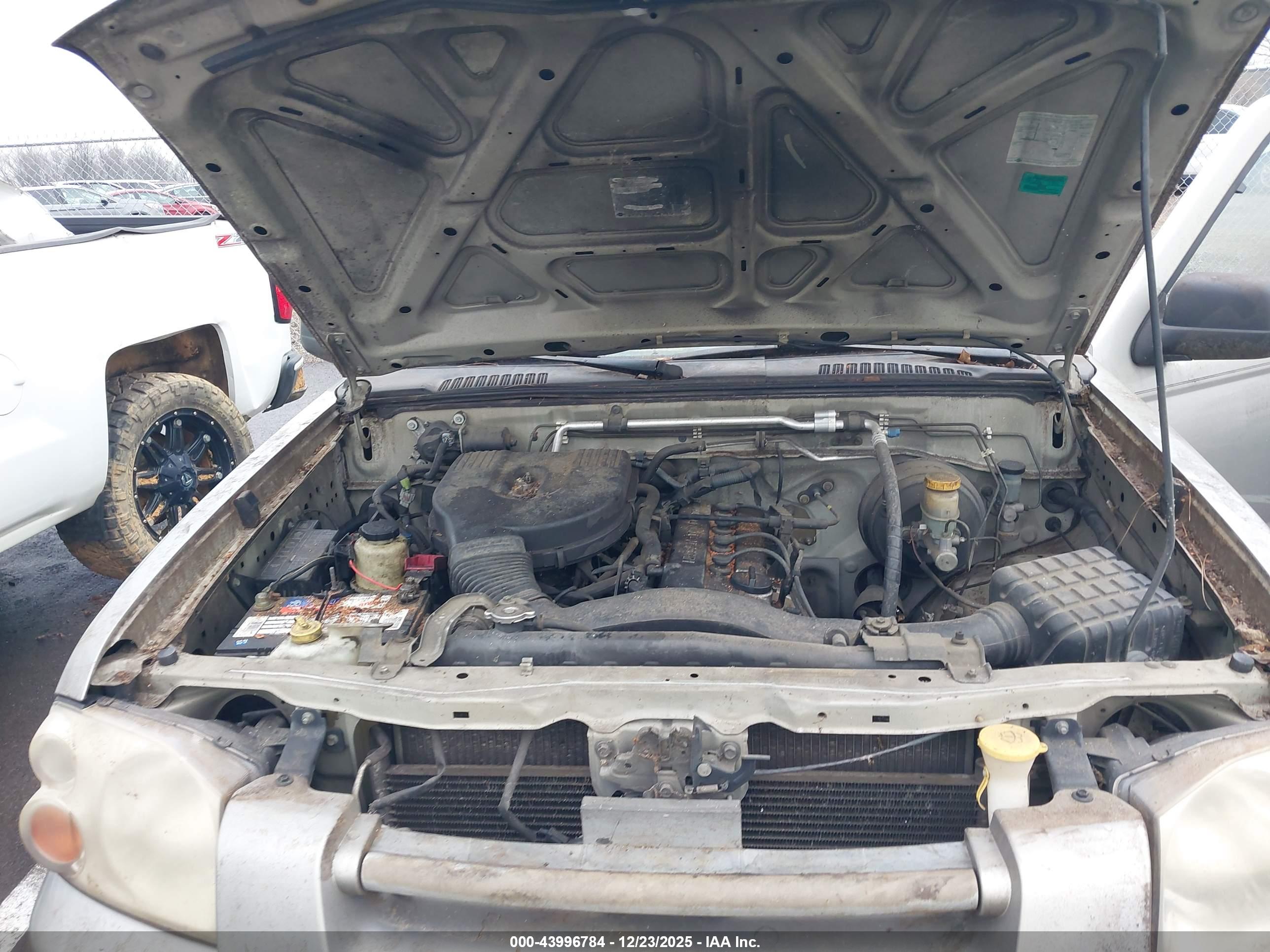 NISSAN FRONTIER image 10