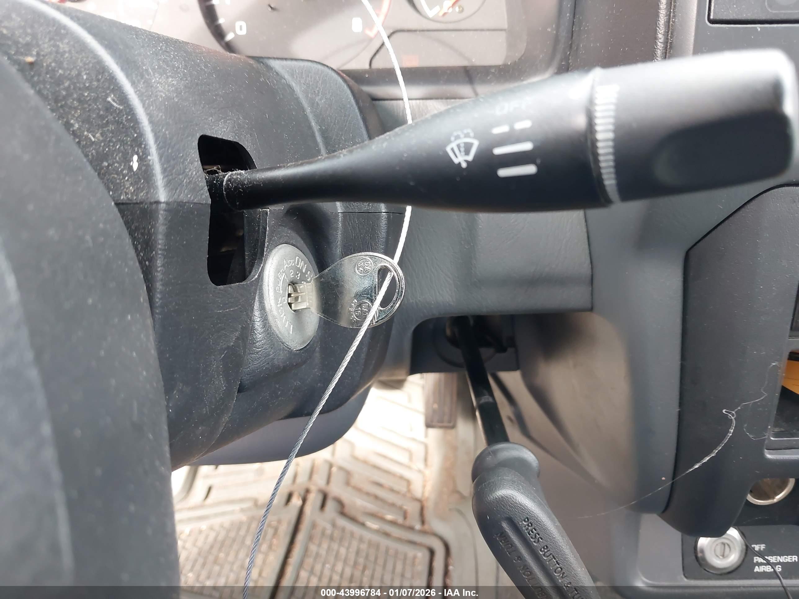 NISSAN FRONTIER image 11