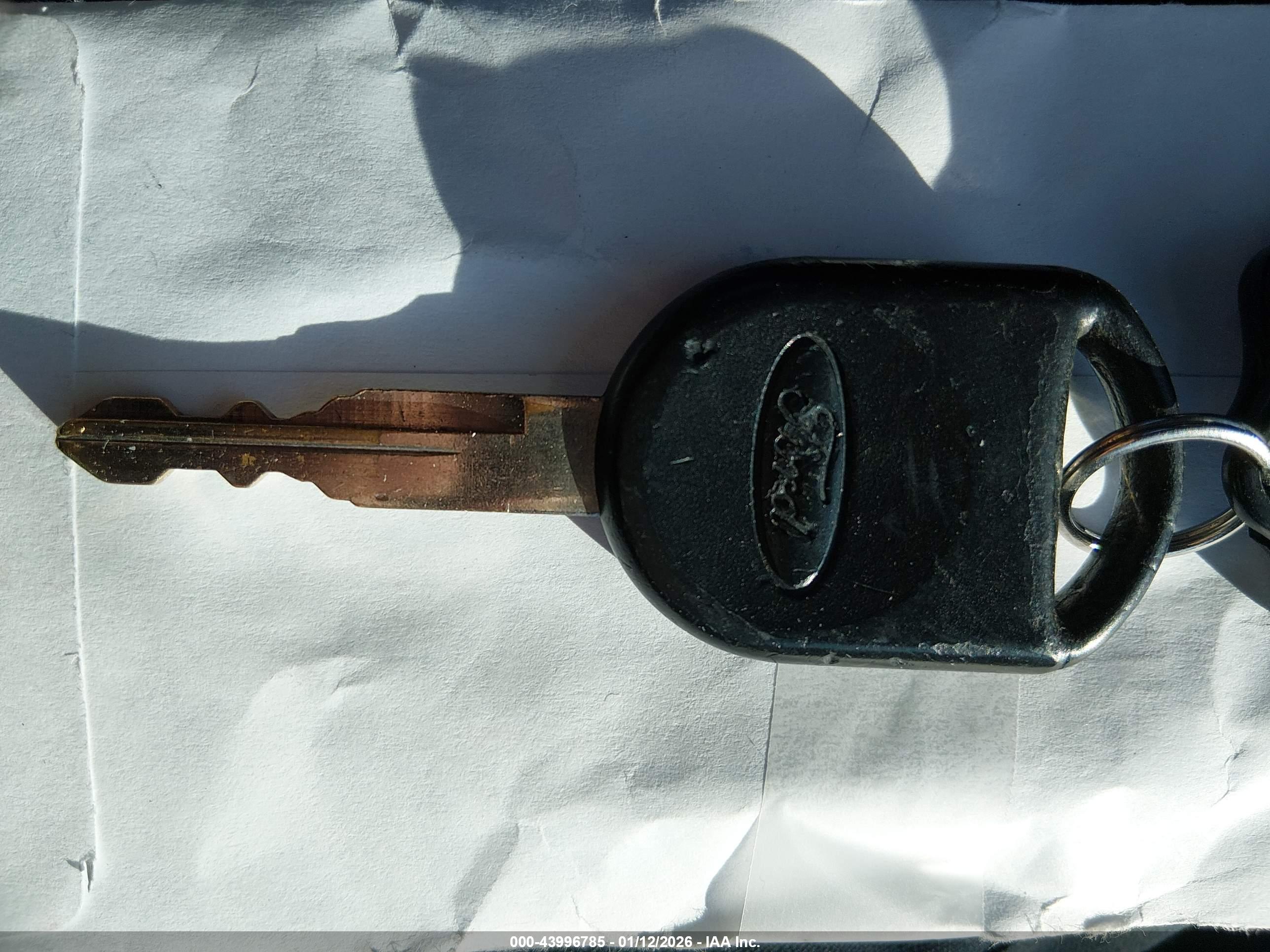 FORD ESCAPE image 11