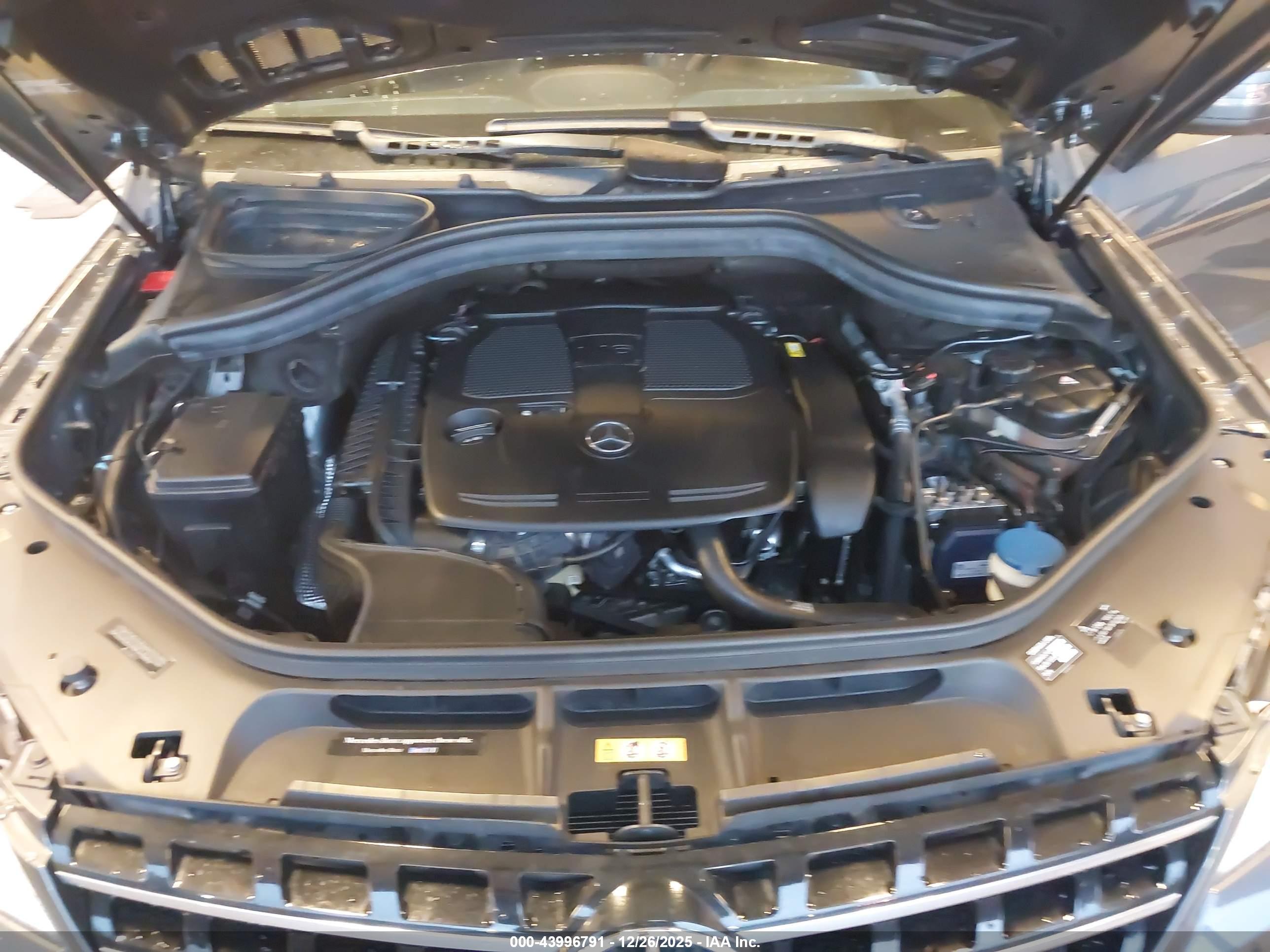 MERCEDES-BENZ ML image 10