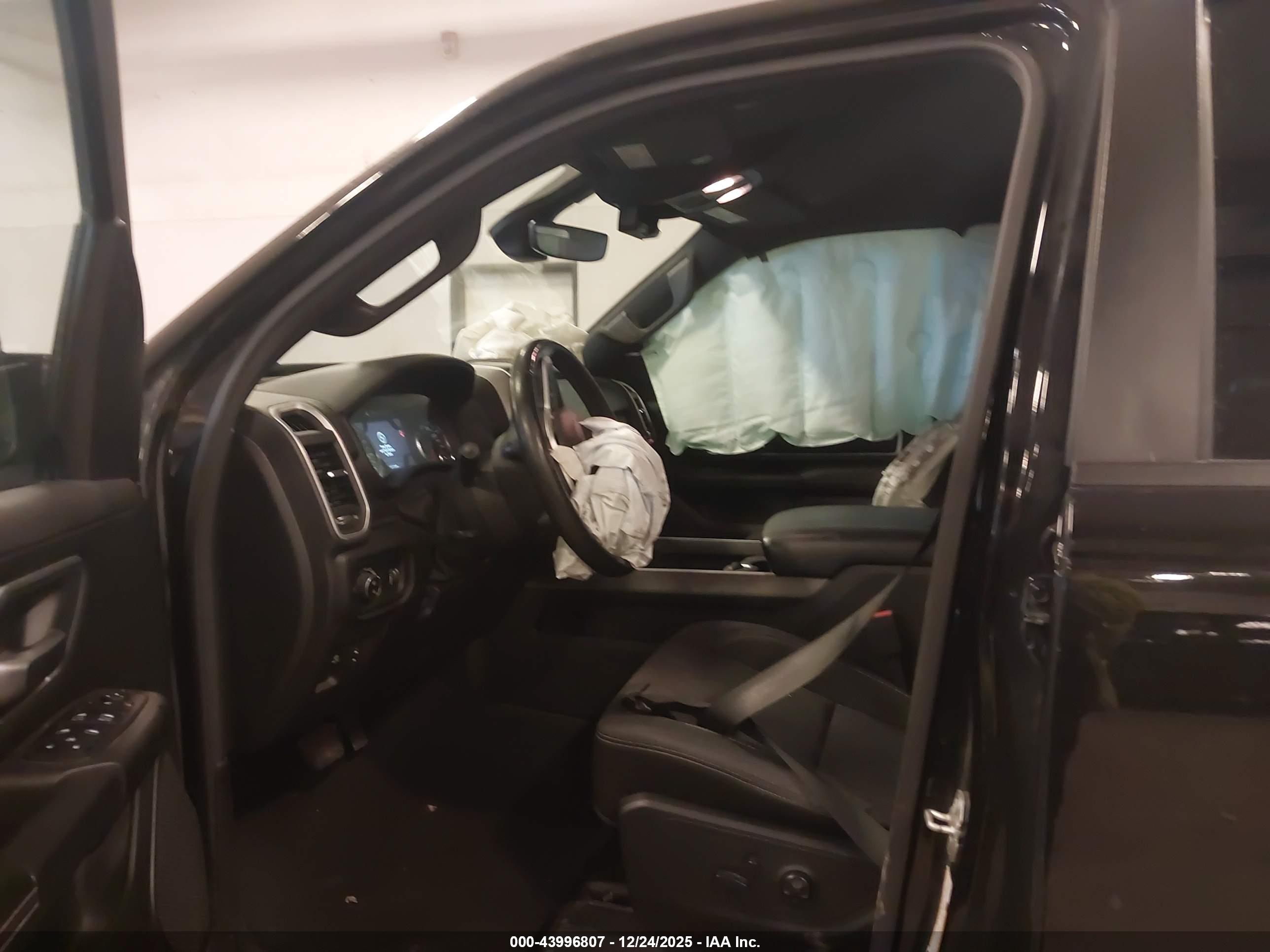 RAM 1500 image 5