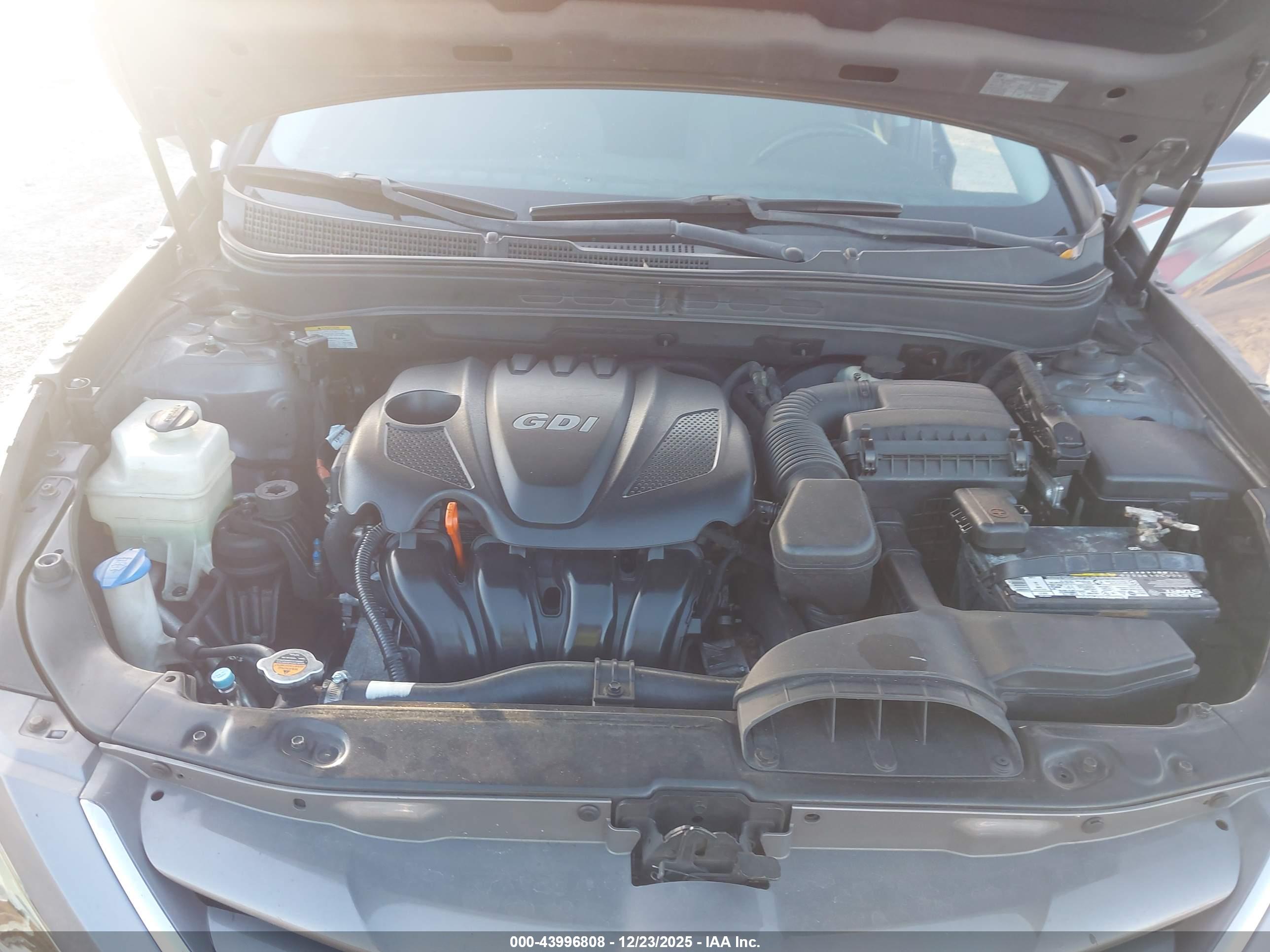 HYUNDAI SONATA image 10