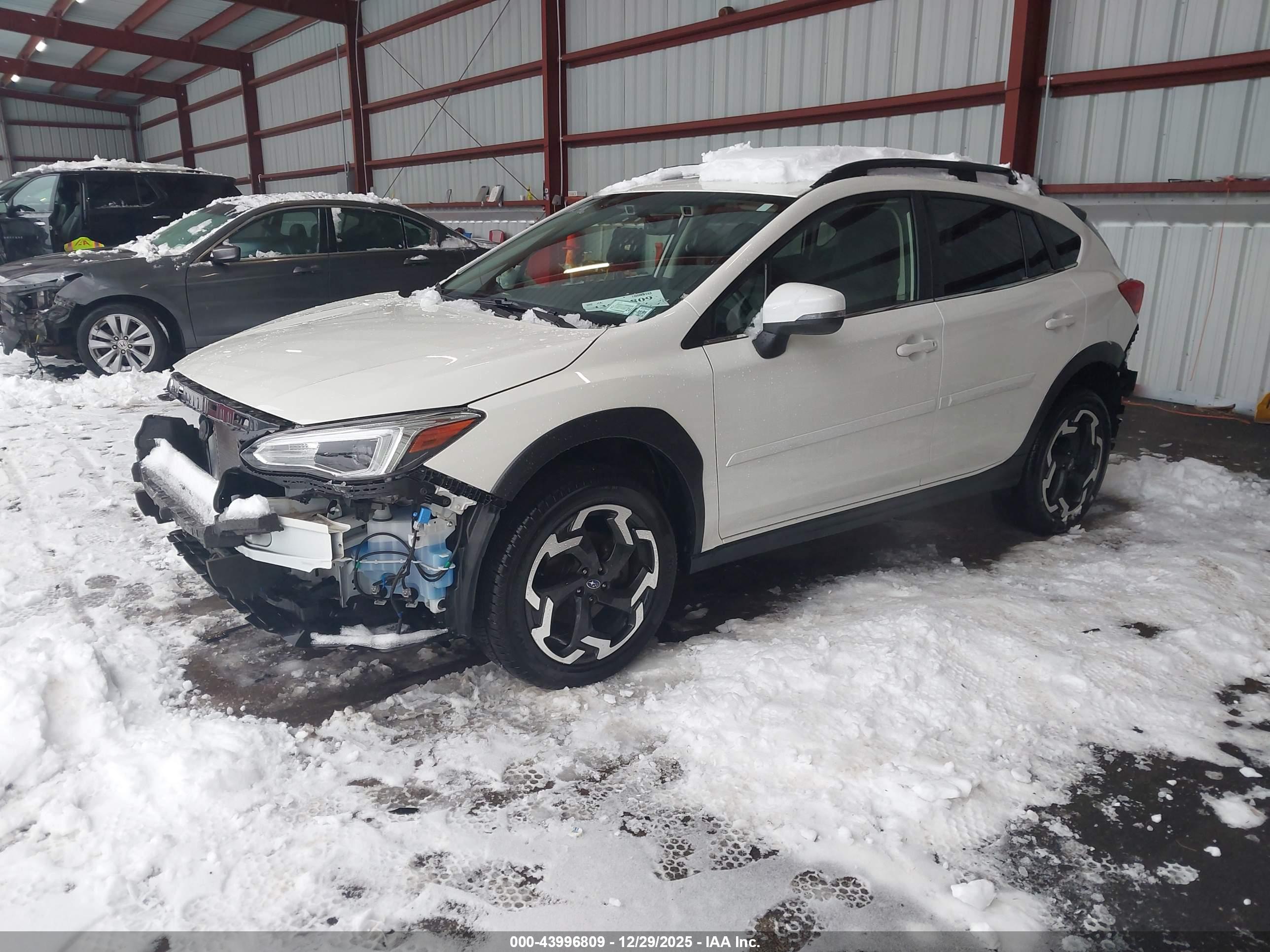 SUBARU CROSSTREK image 2