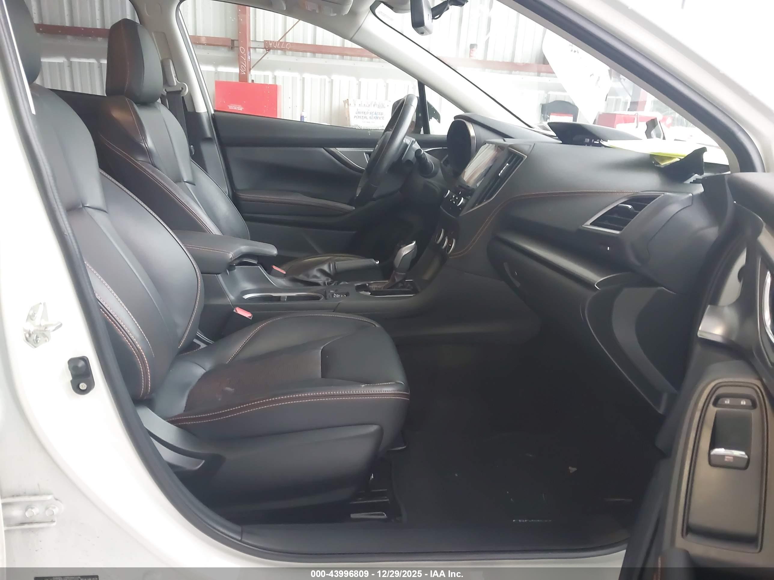 SUBARU CROSSTREK image 5
