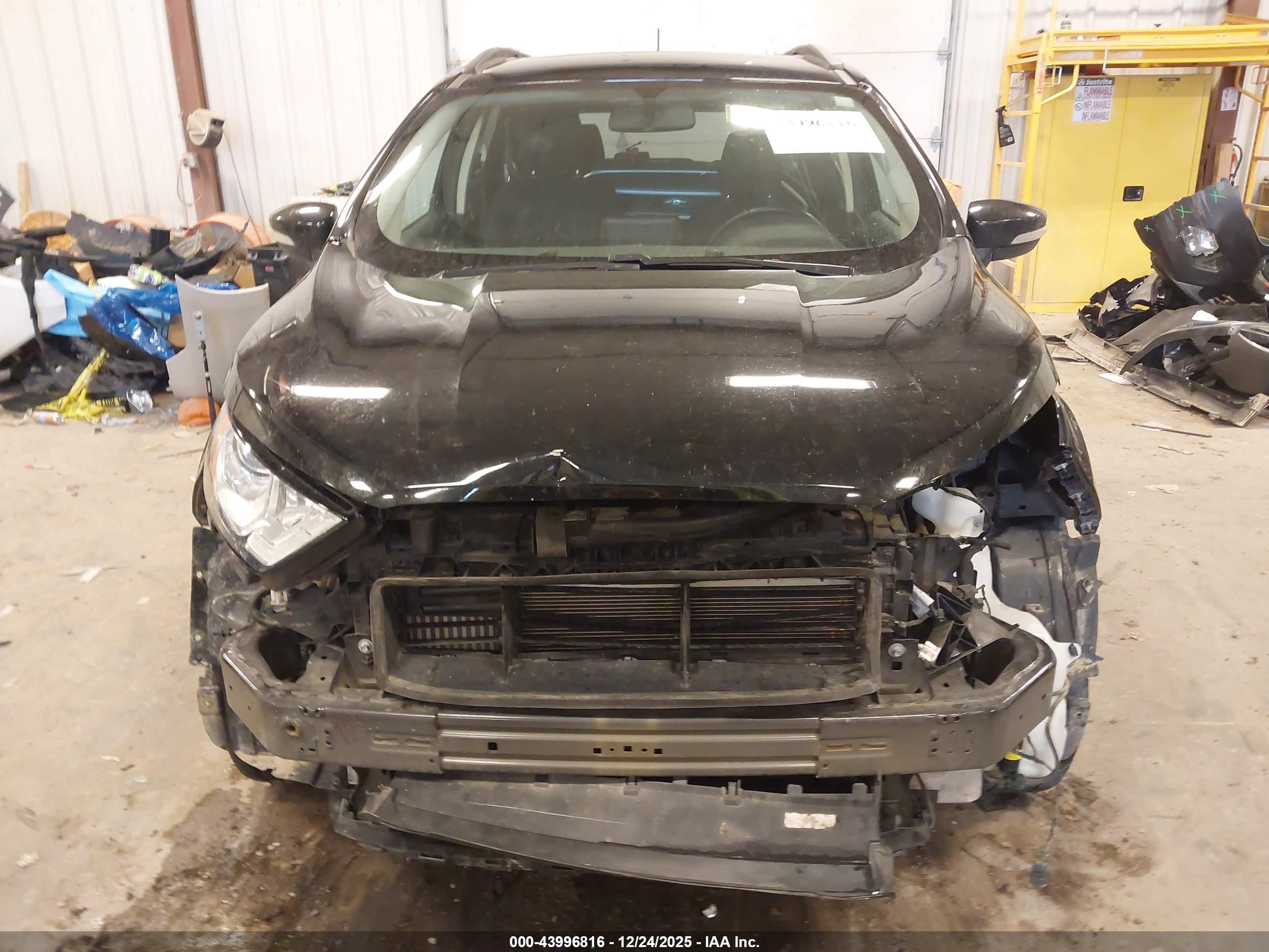 FORD ECOSPORT image 6
