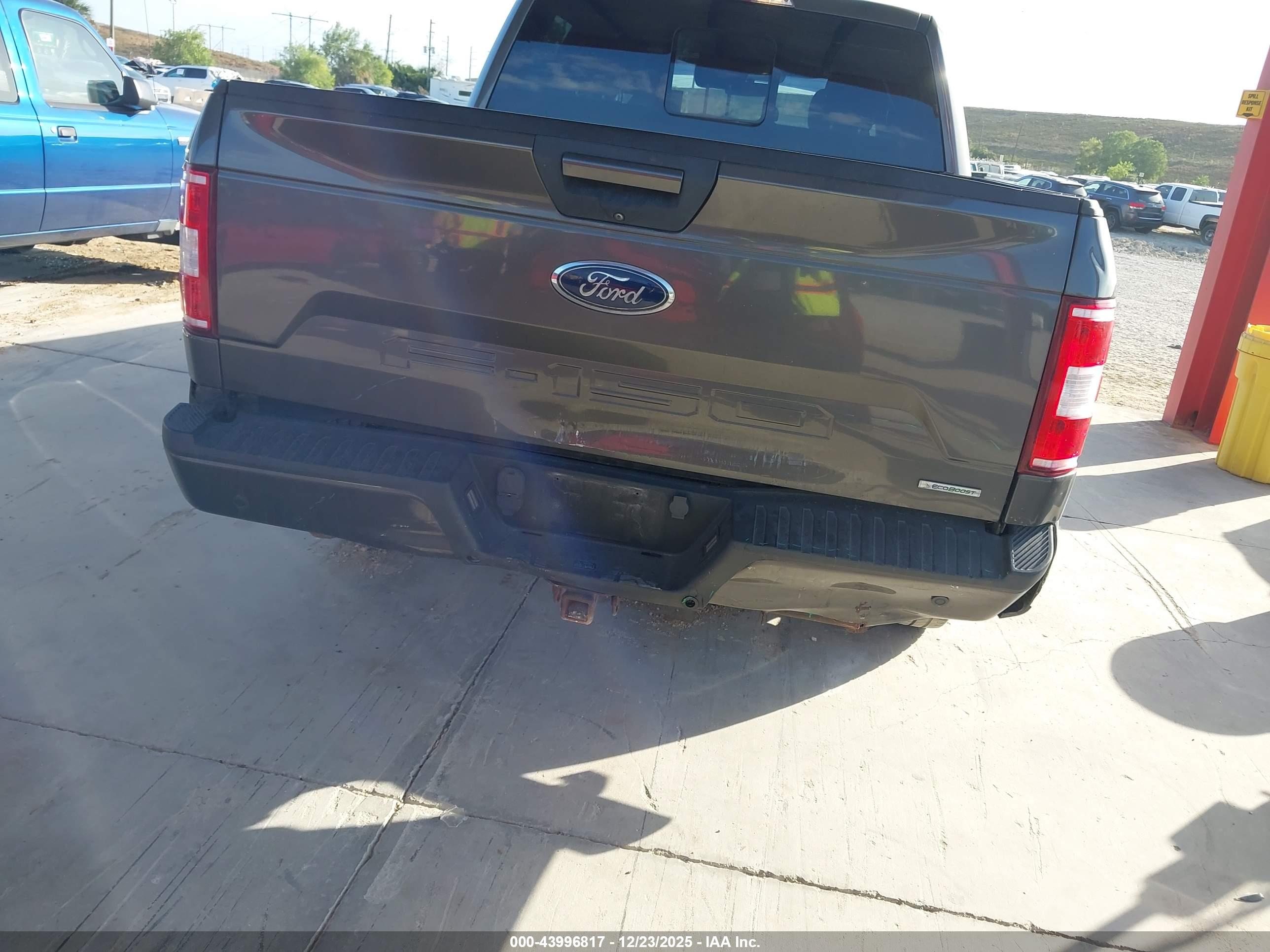 FORD F-150 image 6