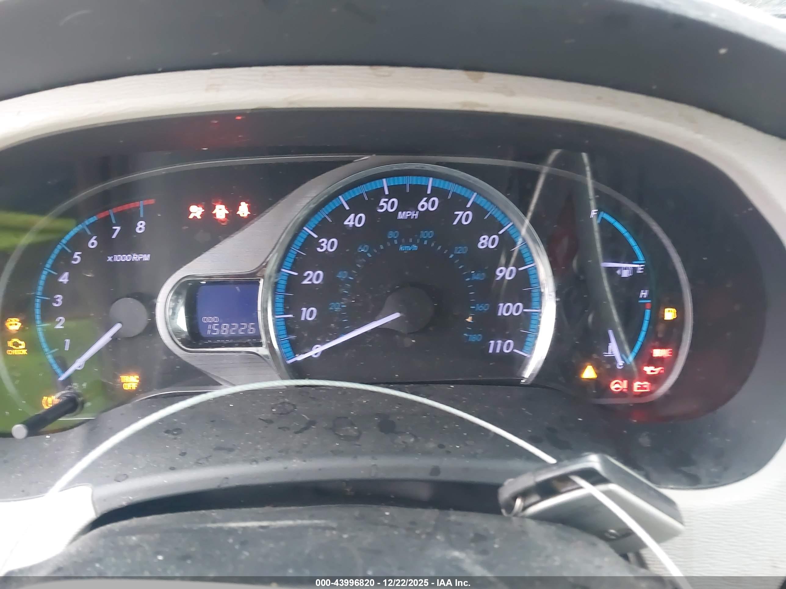 TOYOTA SIENNA image 7