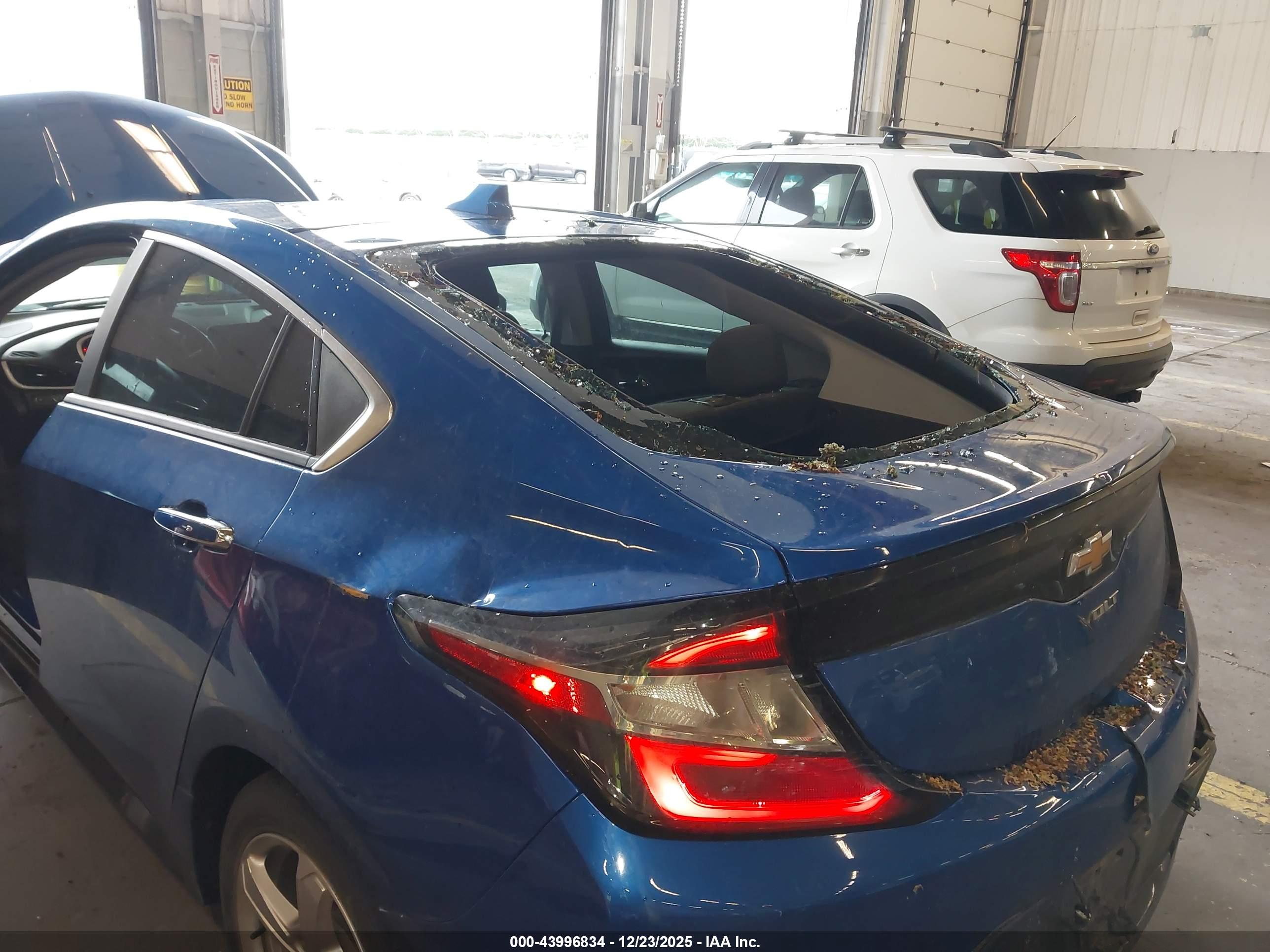 CHEVROLET VOLT image 6
