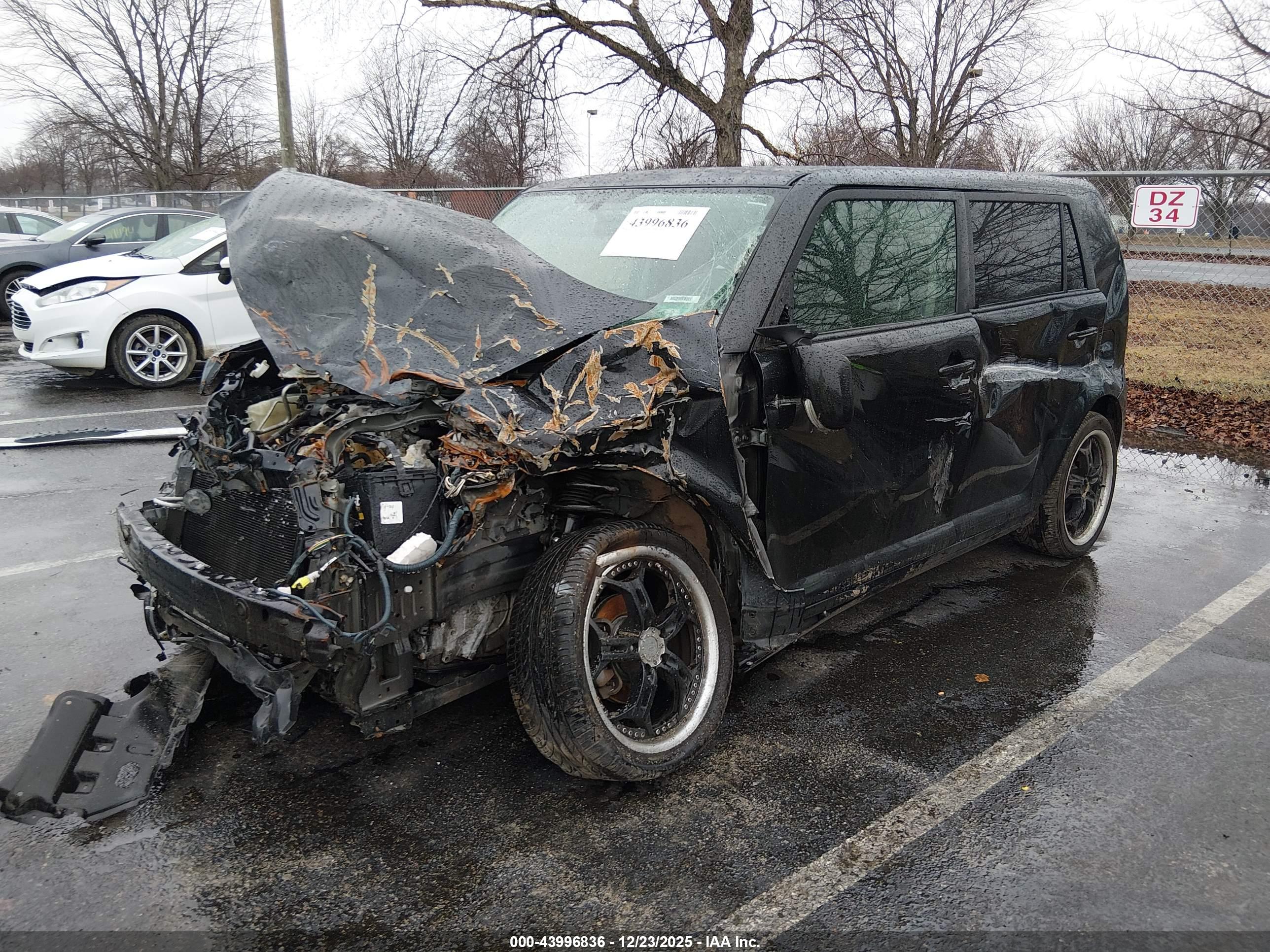 SCION XB image 2