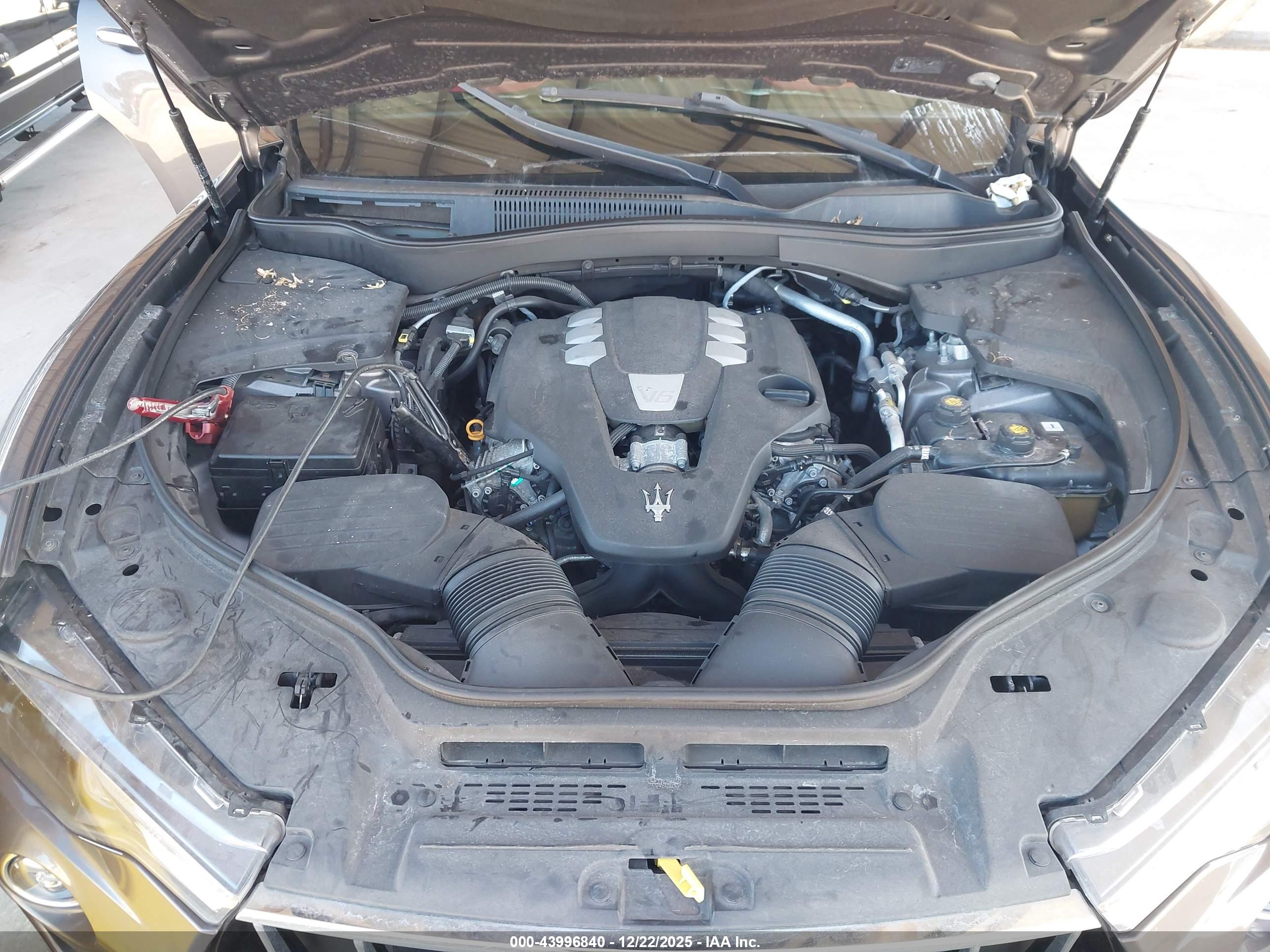 MASERATI LEVANTE image 10