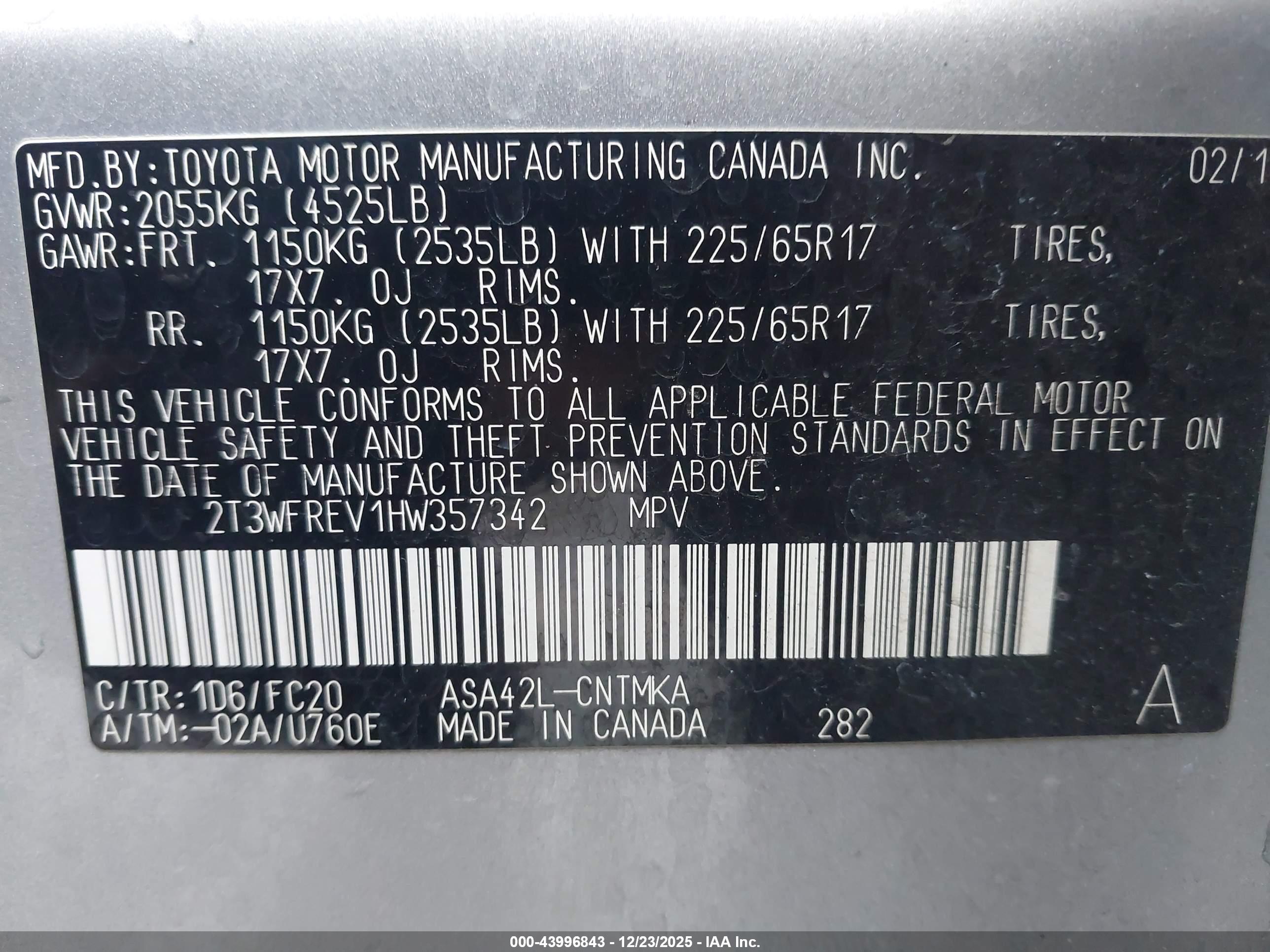 TOYOTA RAV4 image 9