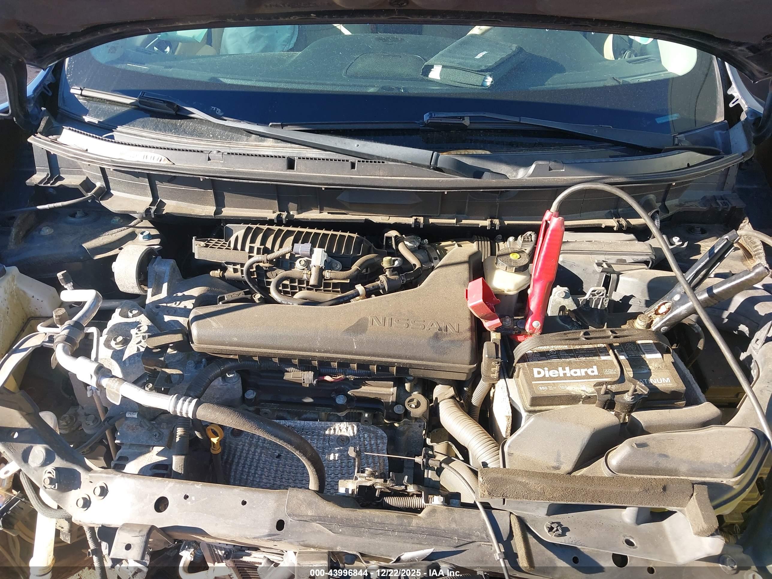 NISSAN ROGUE image 10