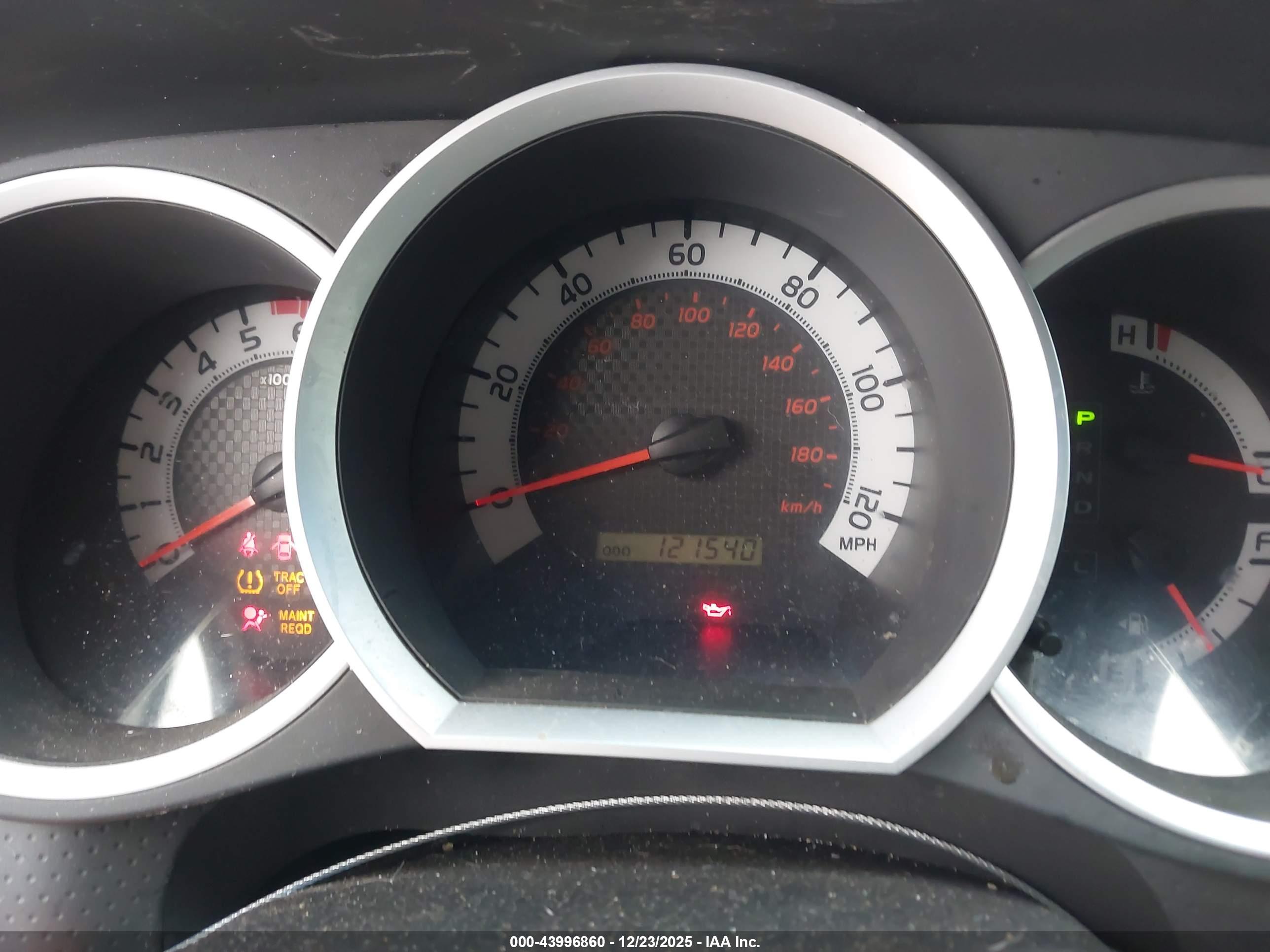 TOYOTA TACOMA image 7