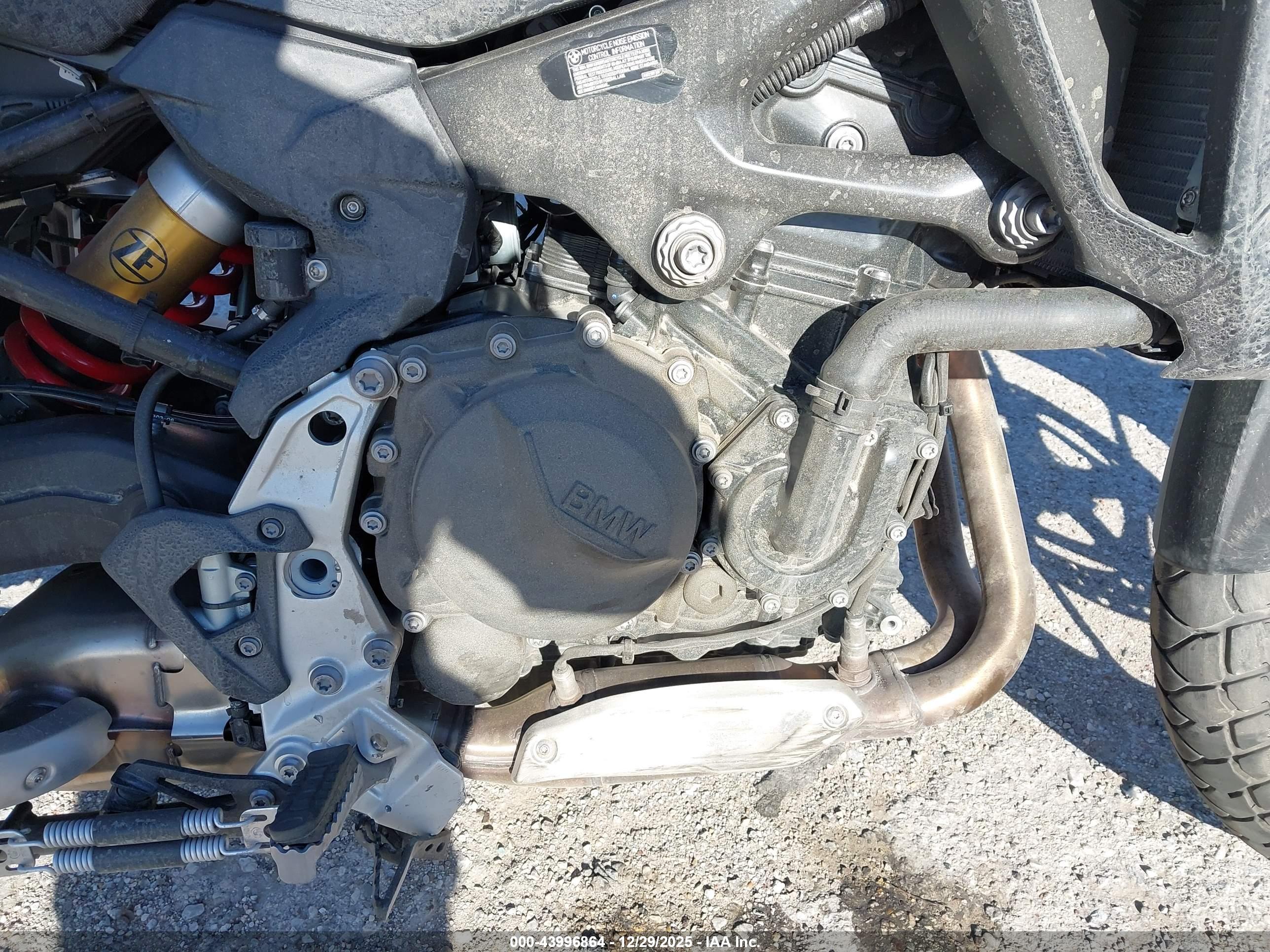 BMW F800 image 8