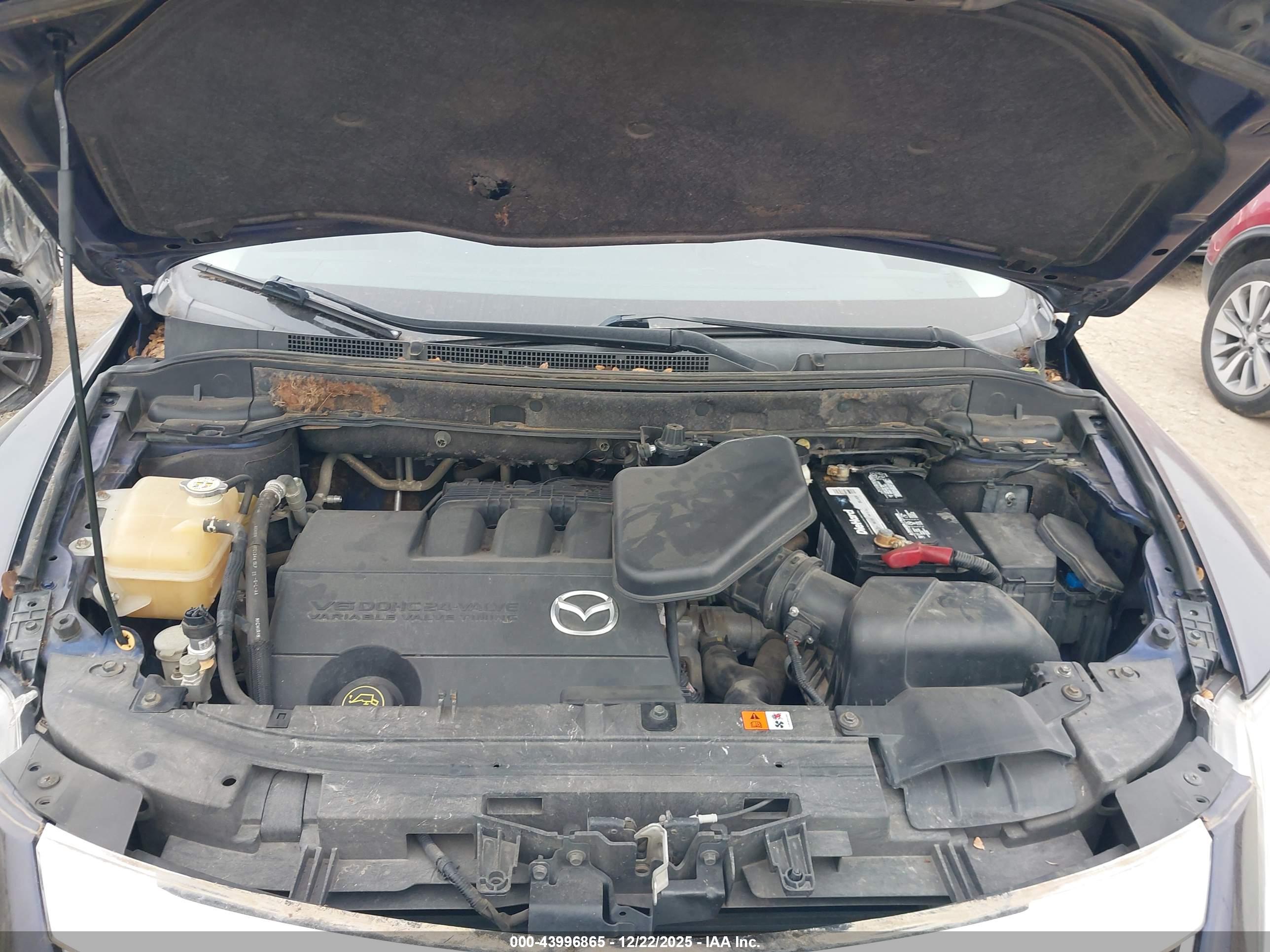 MAZDA CX-9 image 10
