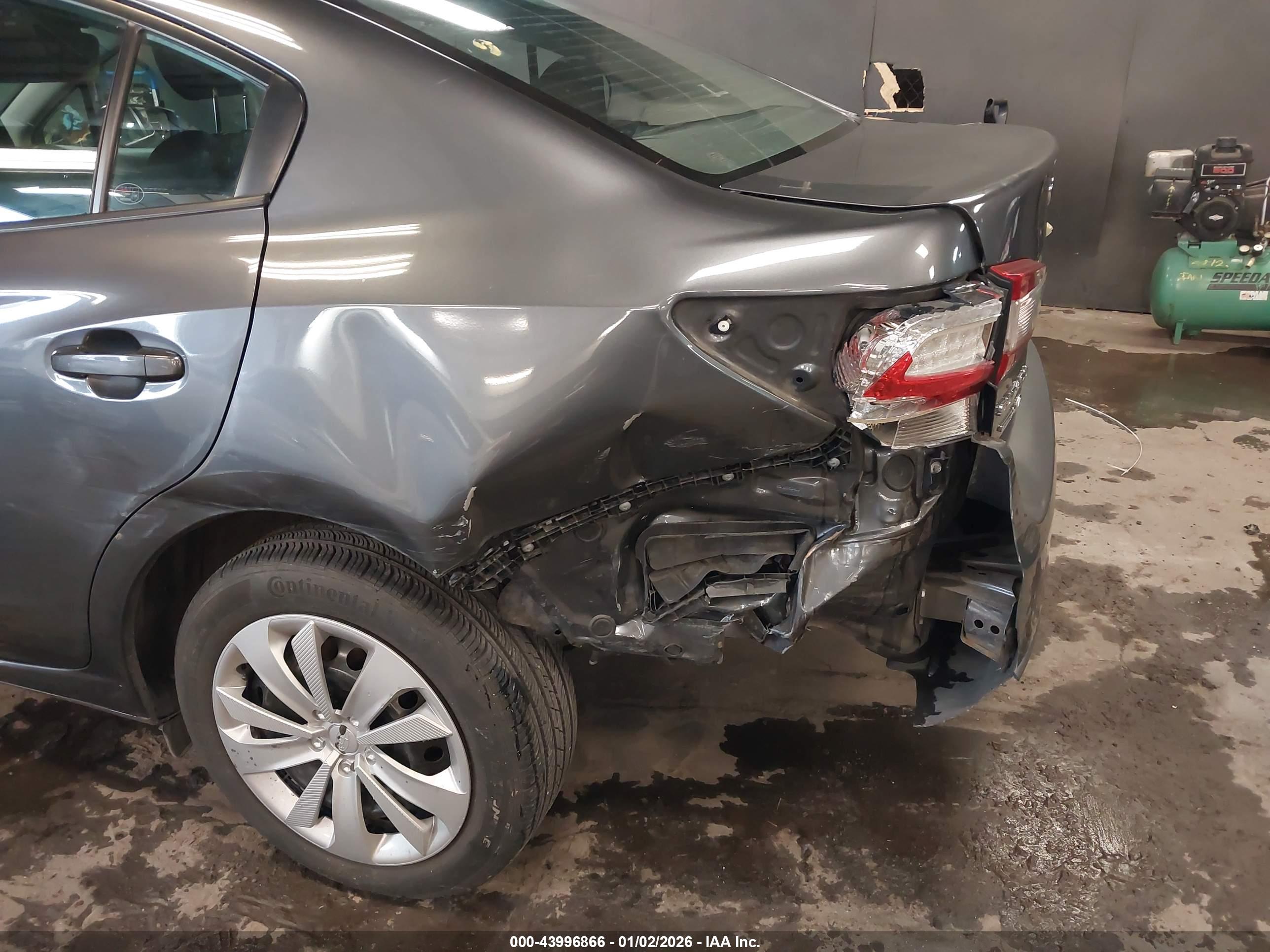 SUBARU IMPREZA image 6