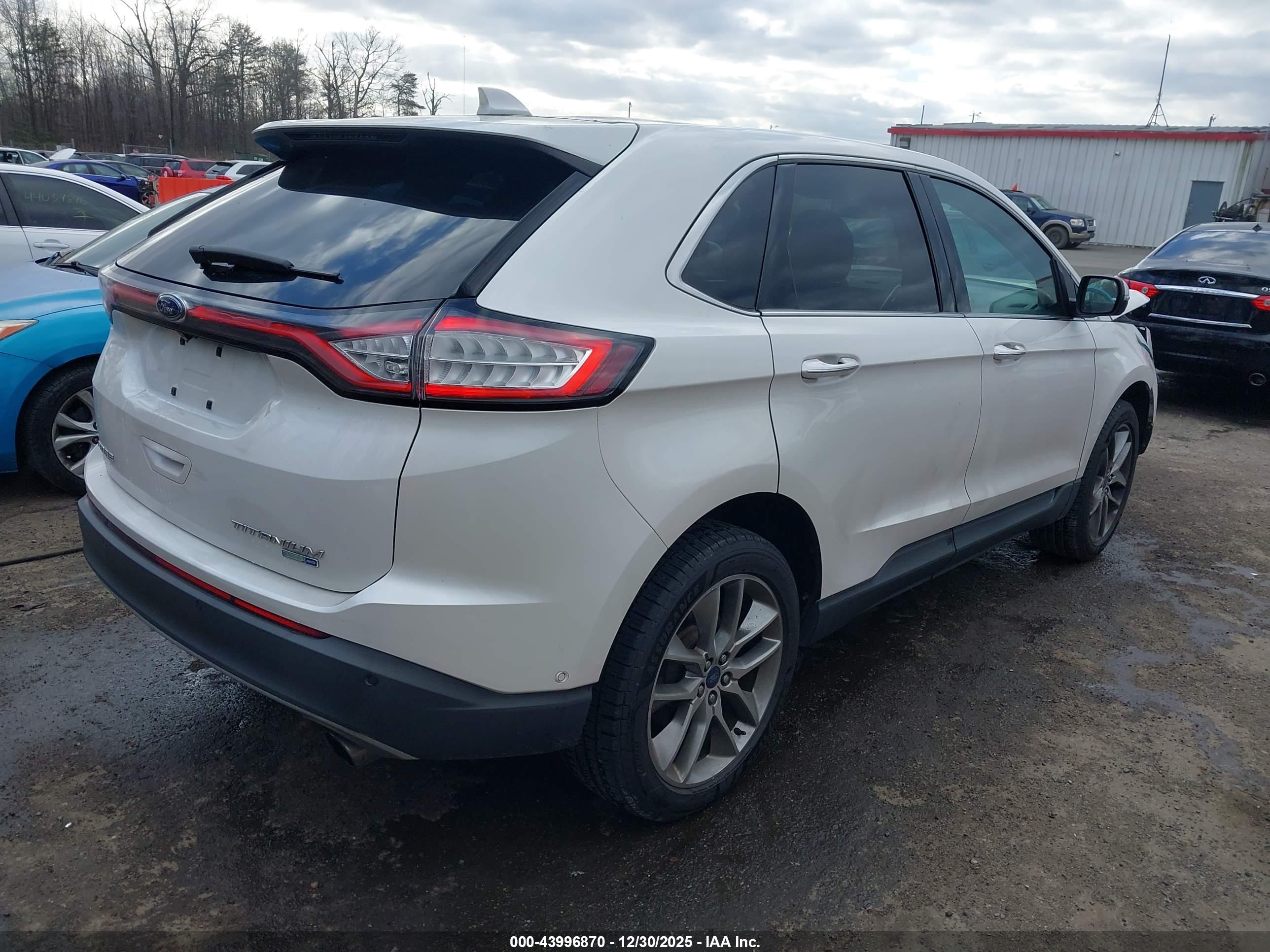 FORD EDGE image 4
