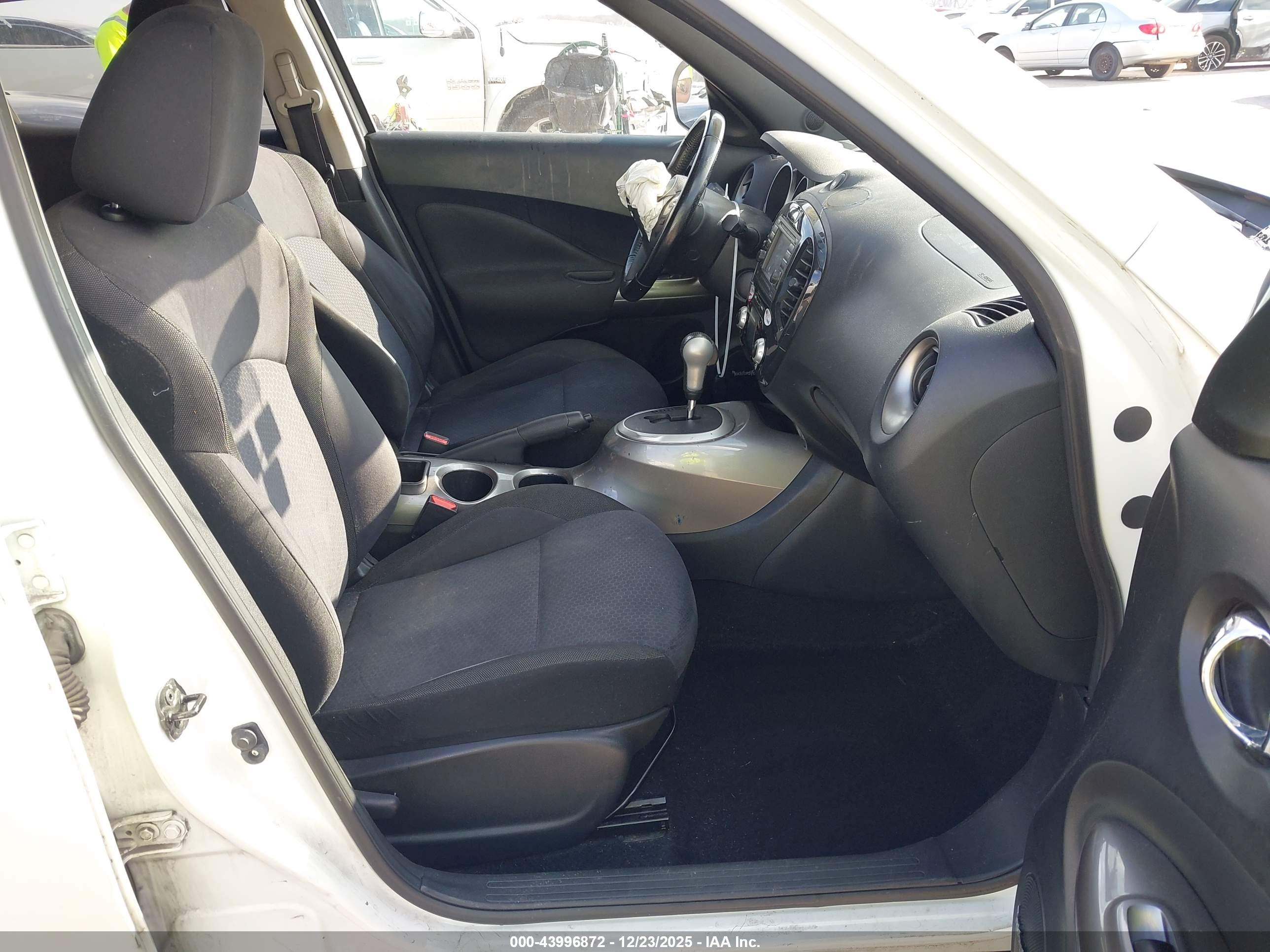 NISSAN JUKE image 5