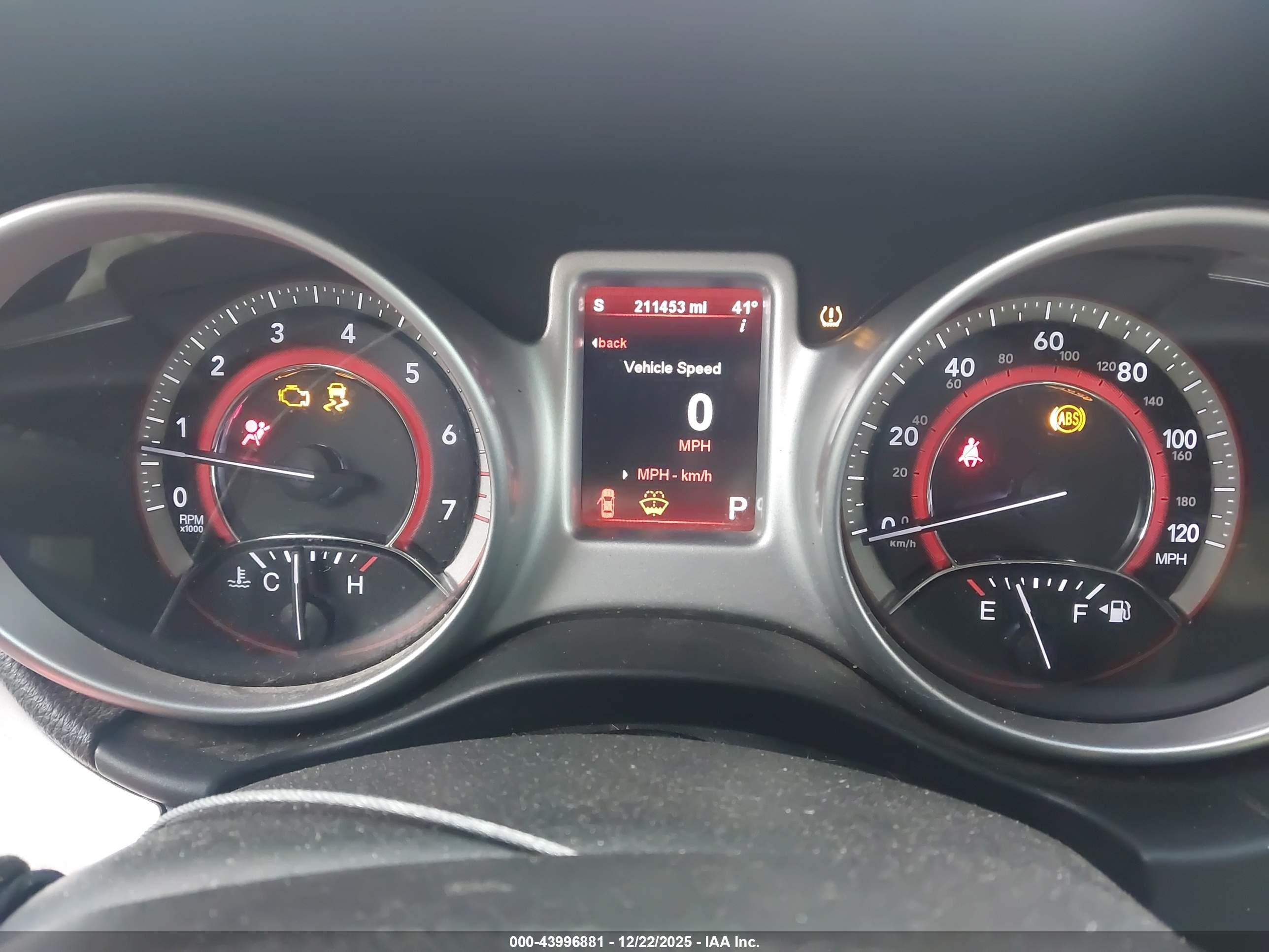 DODGE JOURNEY image 7