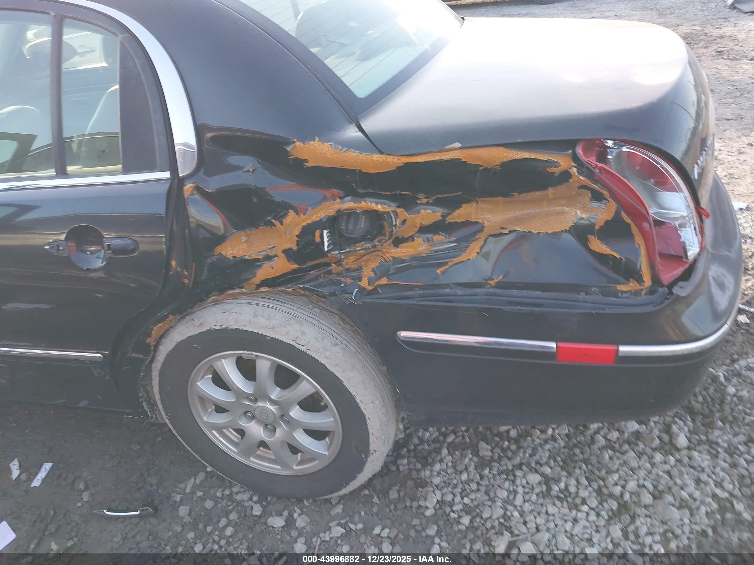 KIA AMANTI image 6