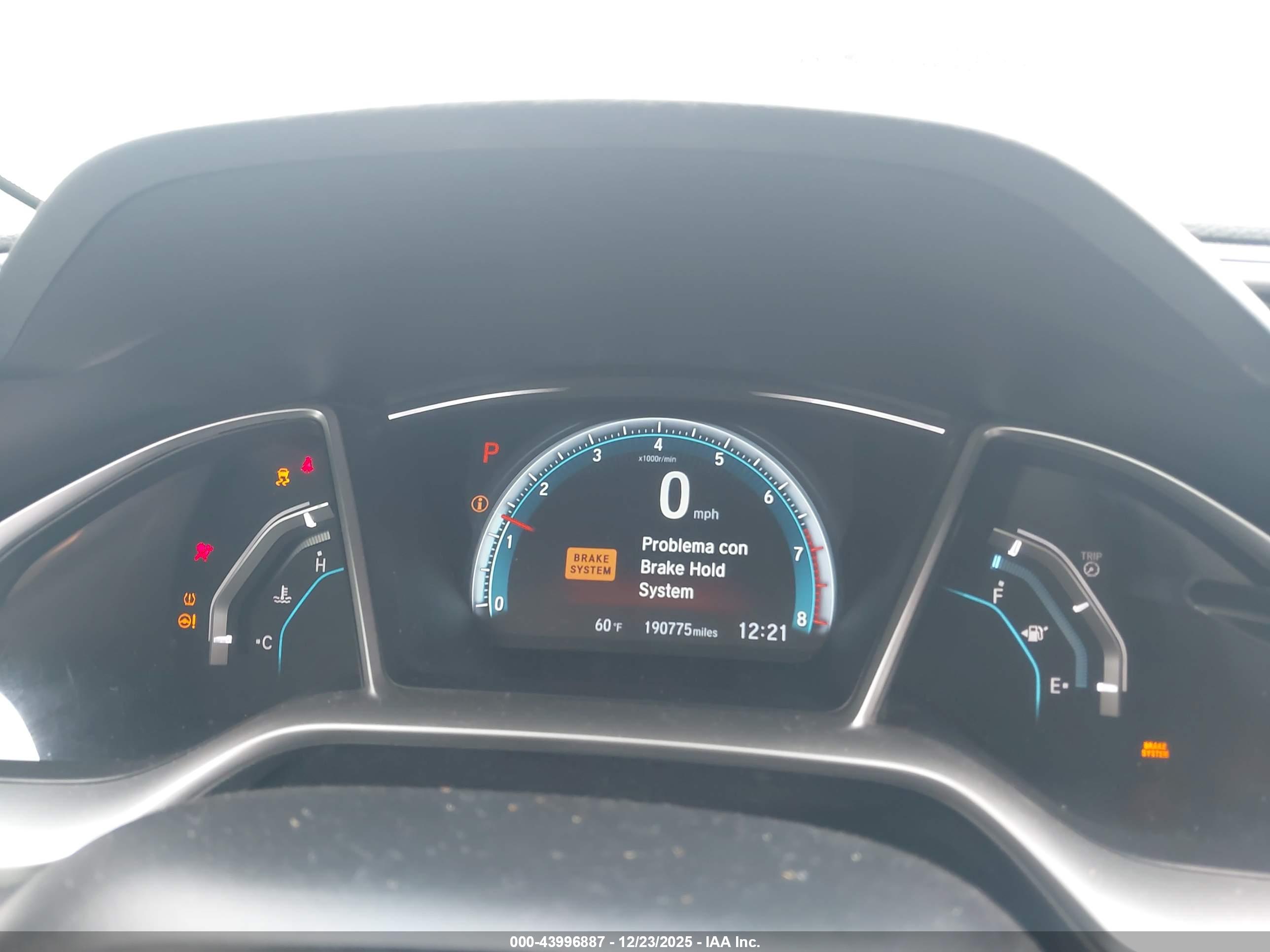 HONDA CIVIC image 7