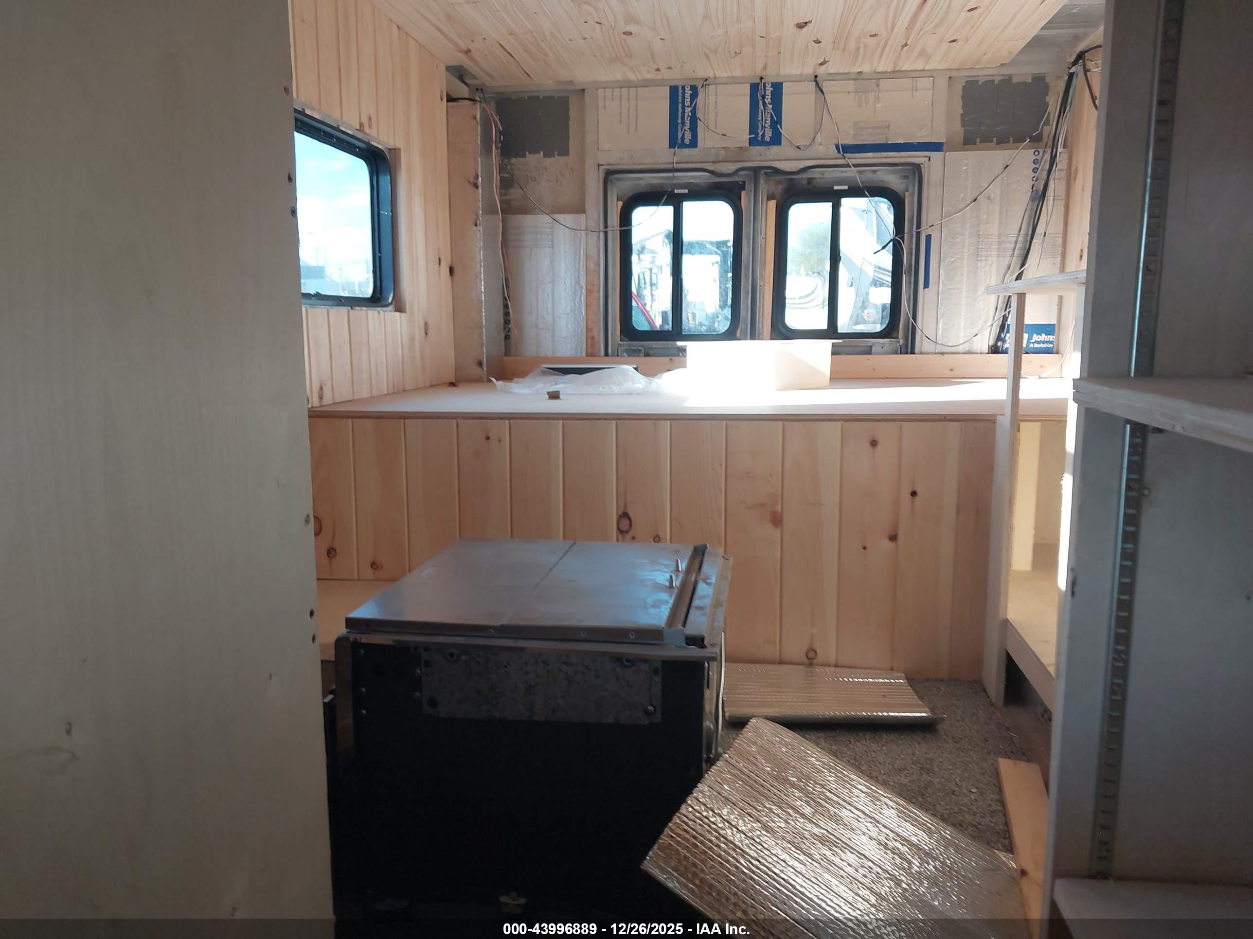 FORD F-450 image 7