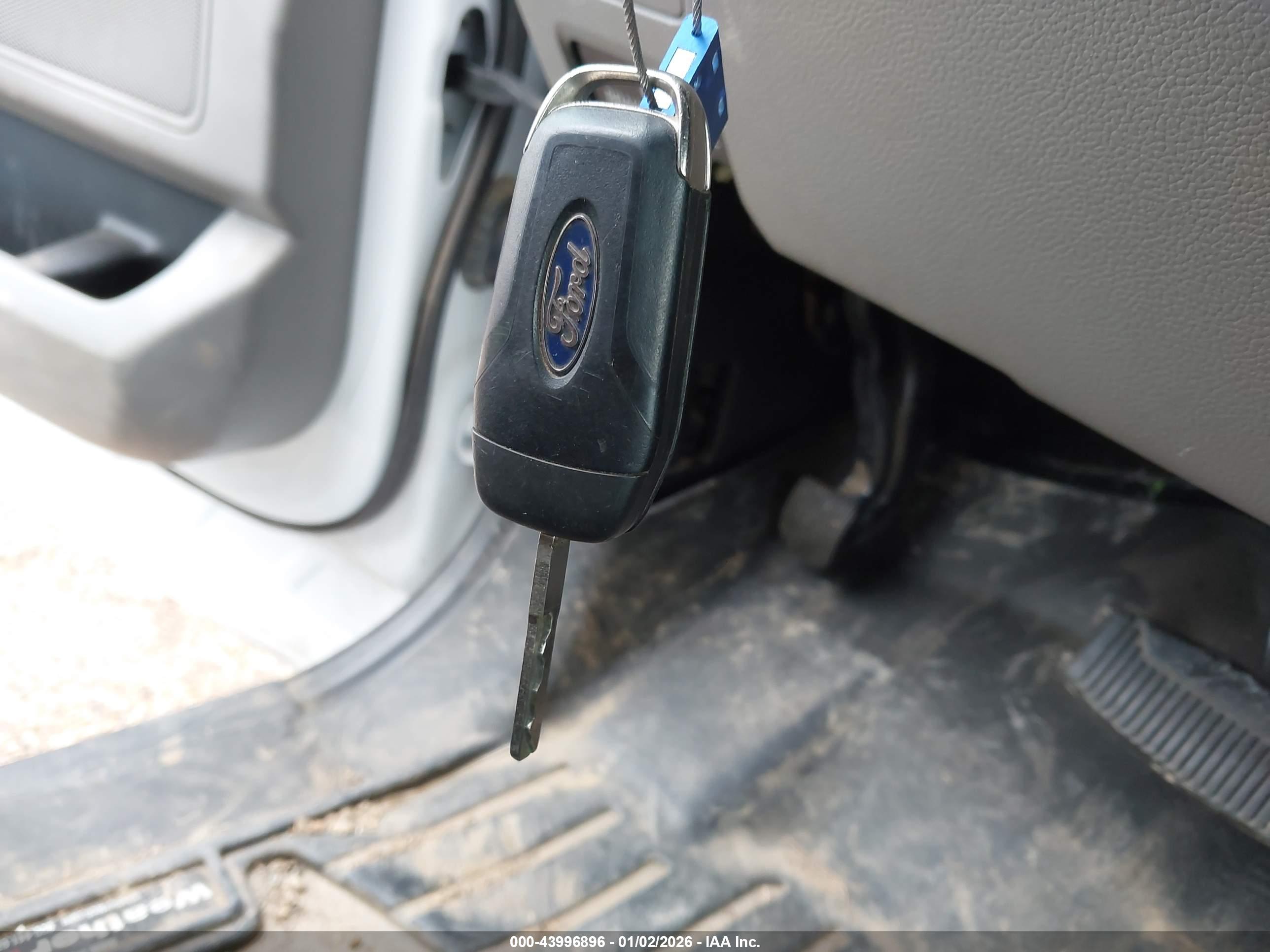FORD F-350 image 11