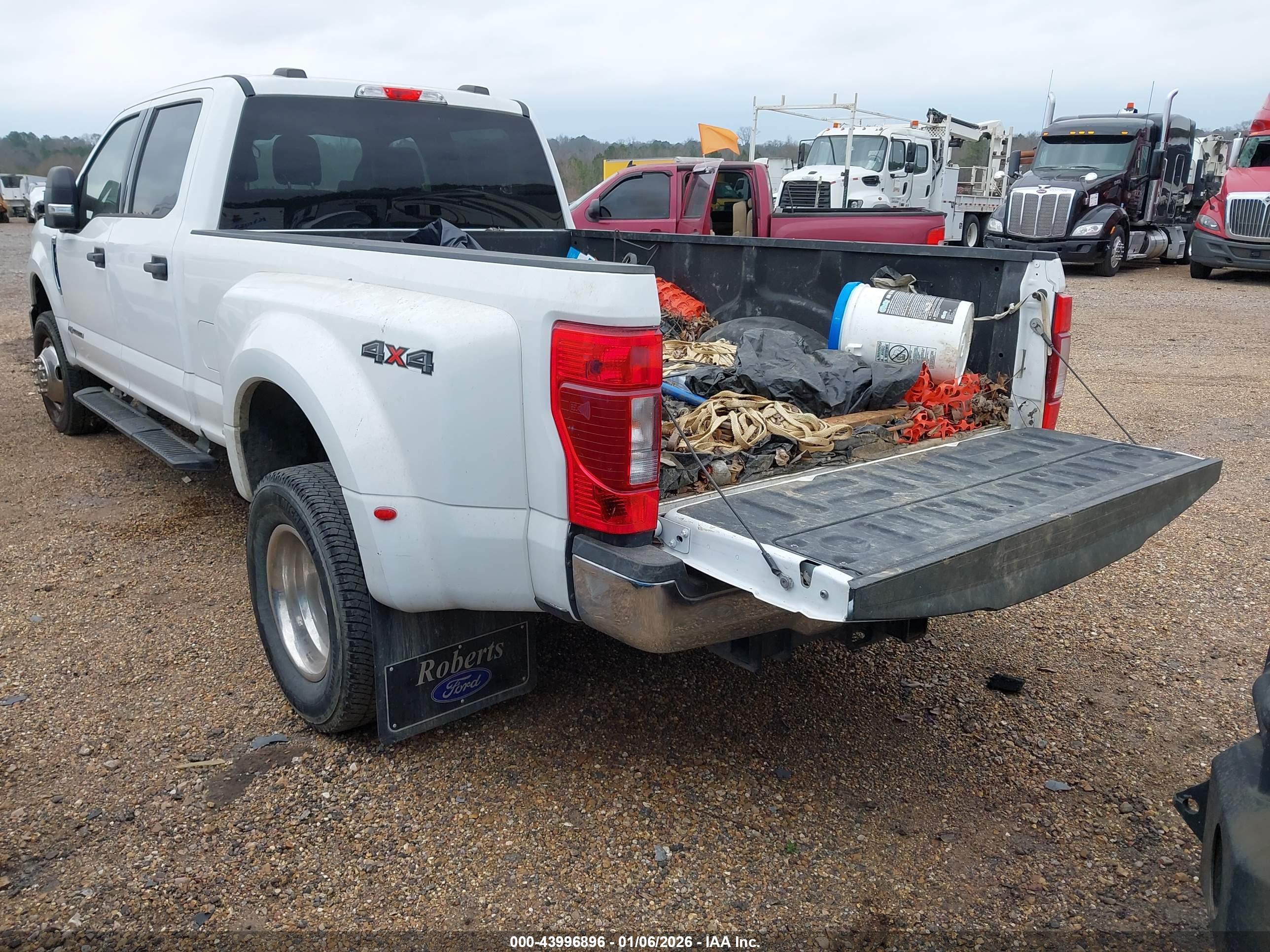 FORD F-350 image 3