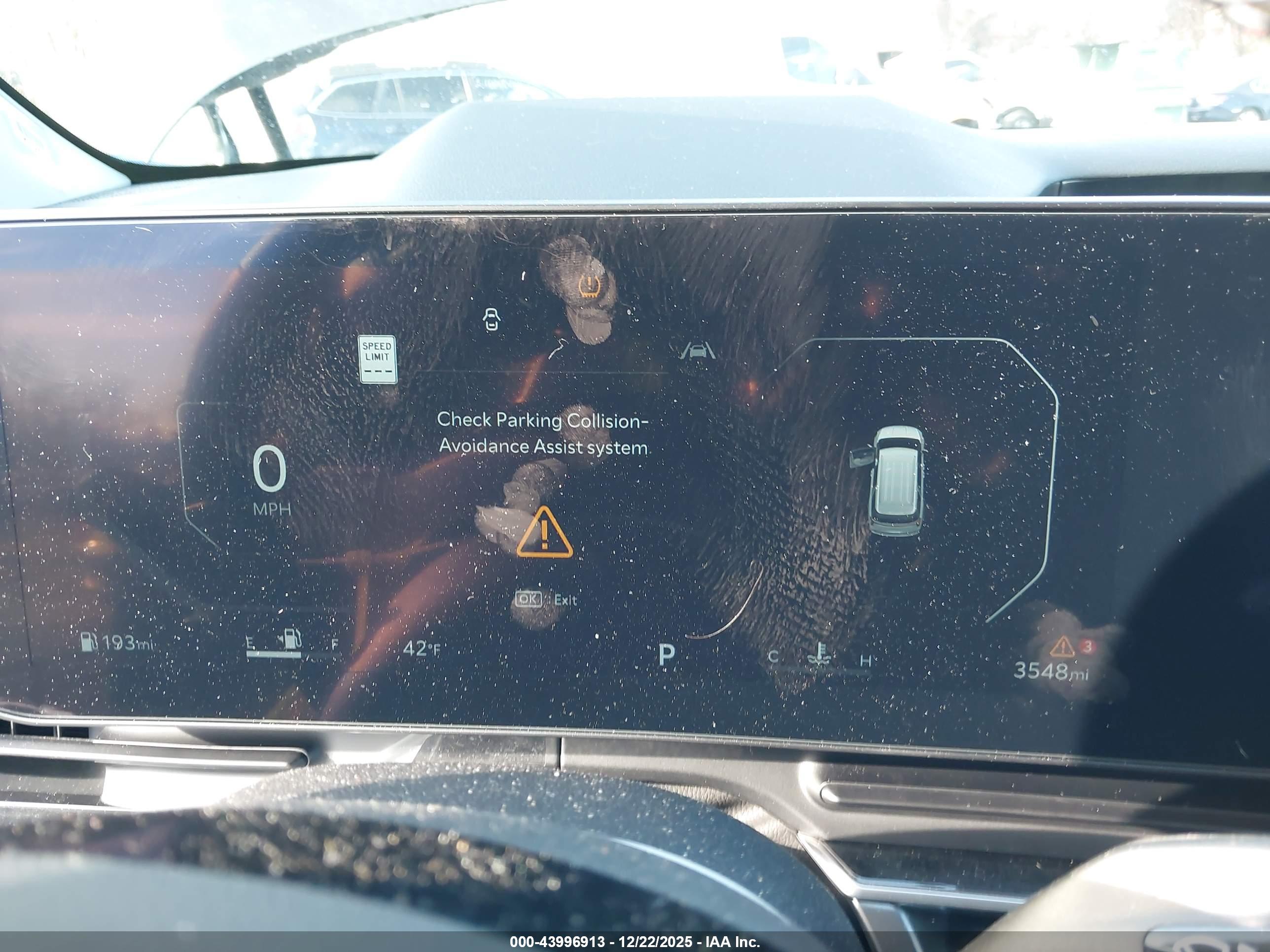 KIA CARNIVAL image 7