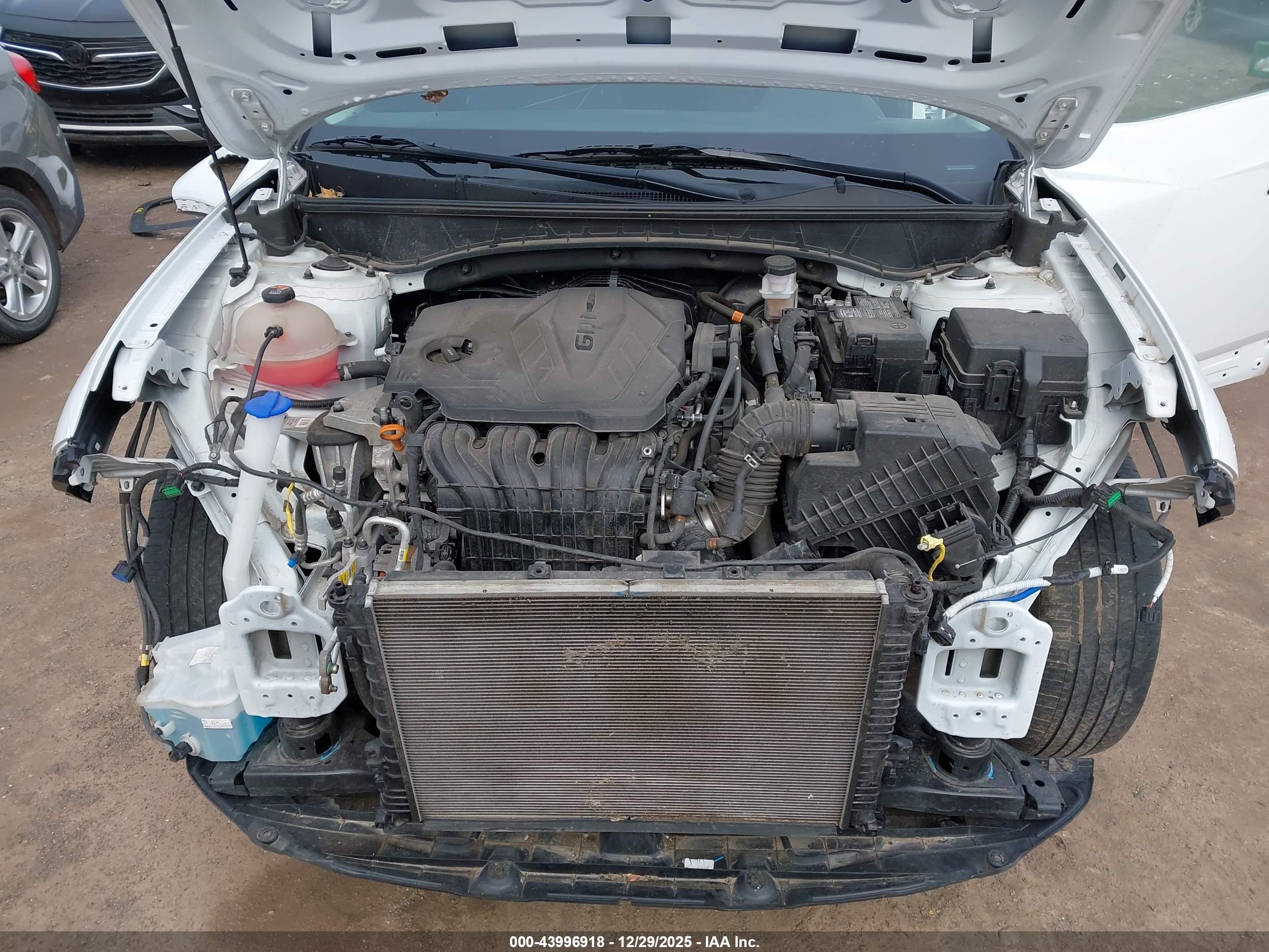 HYUNDAI TUCSON image 10