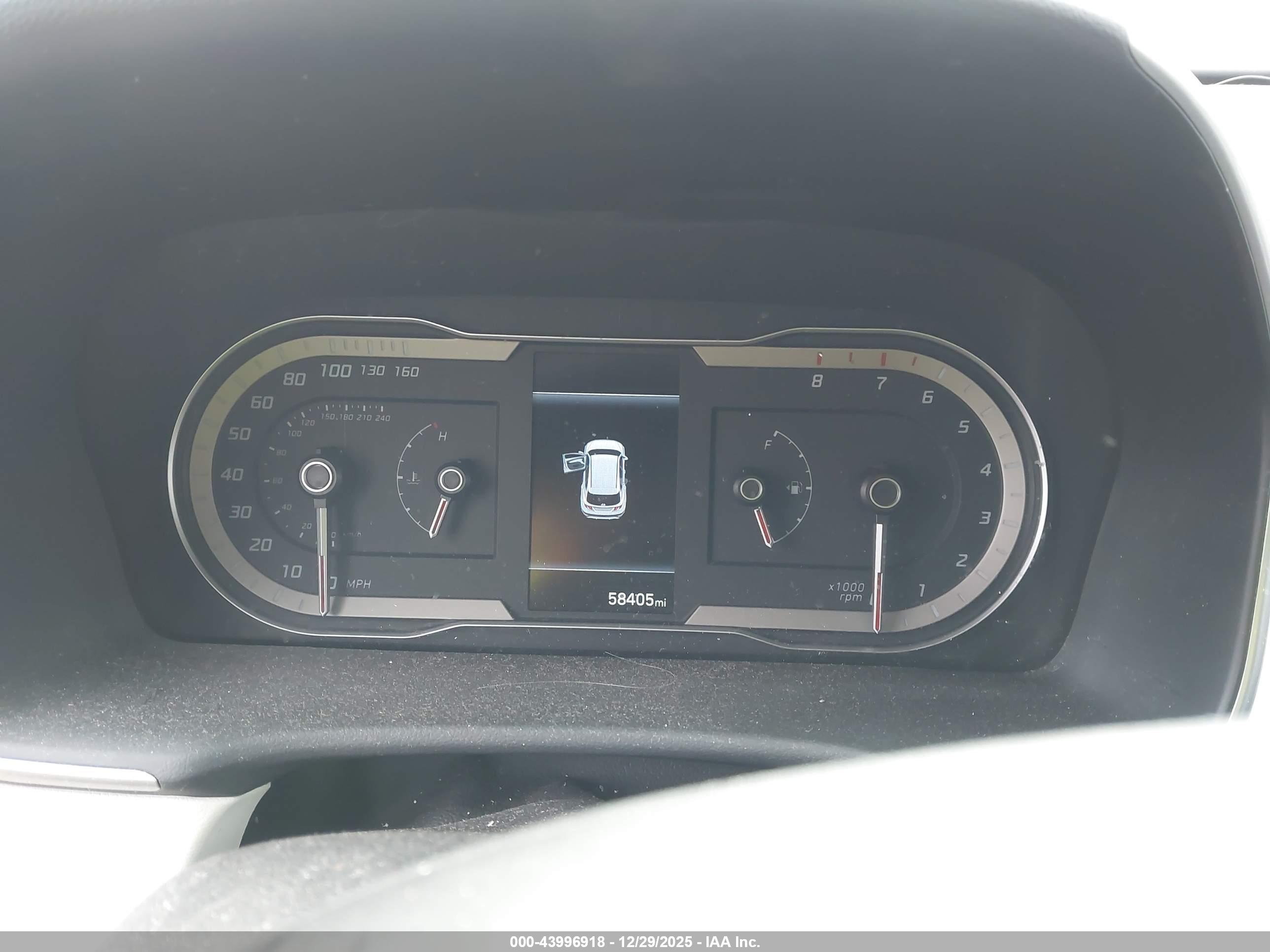 HYUNDAI TUCSON image 7