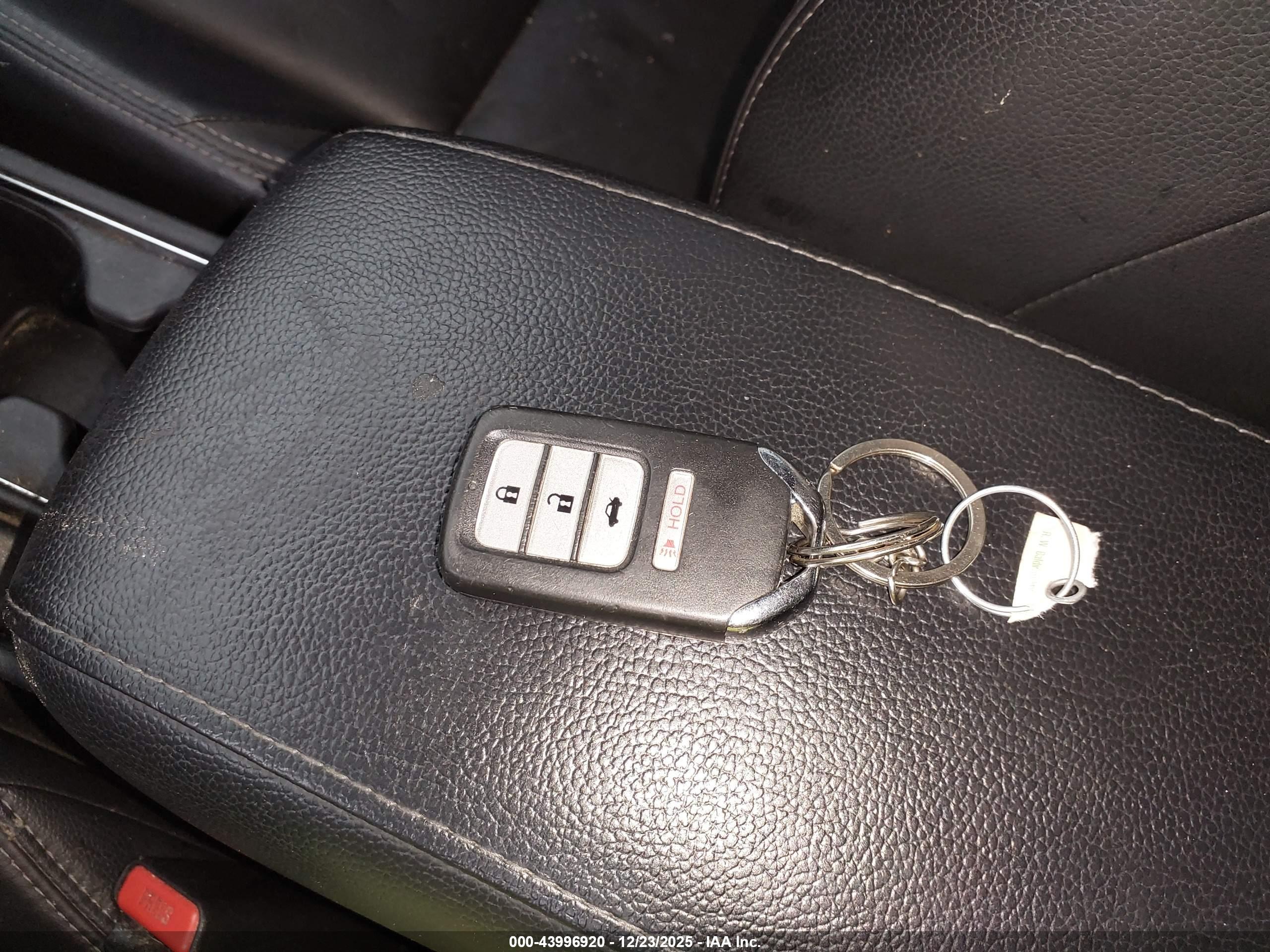 HONDA CIVIC image 11