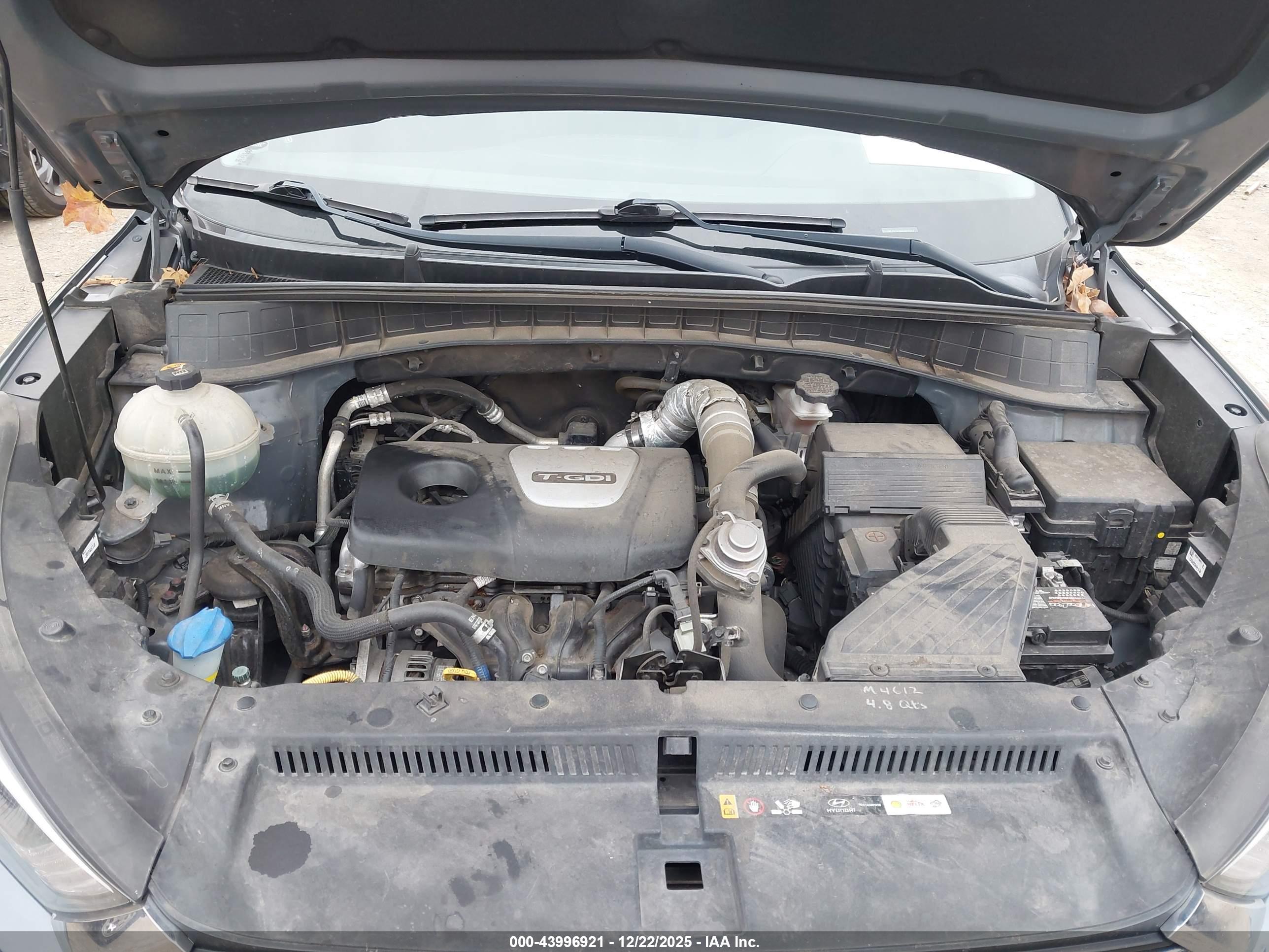 HYUNDAI TUCSON image 10