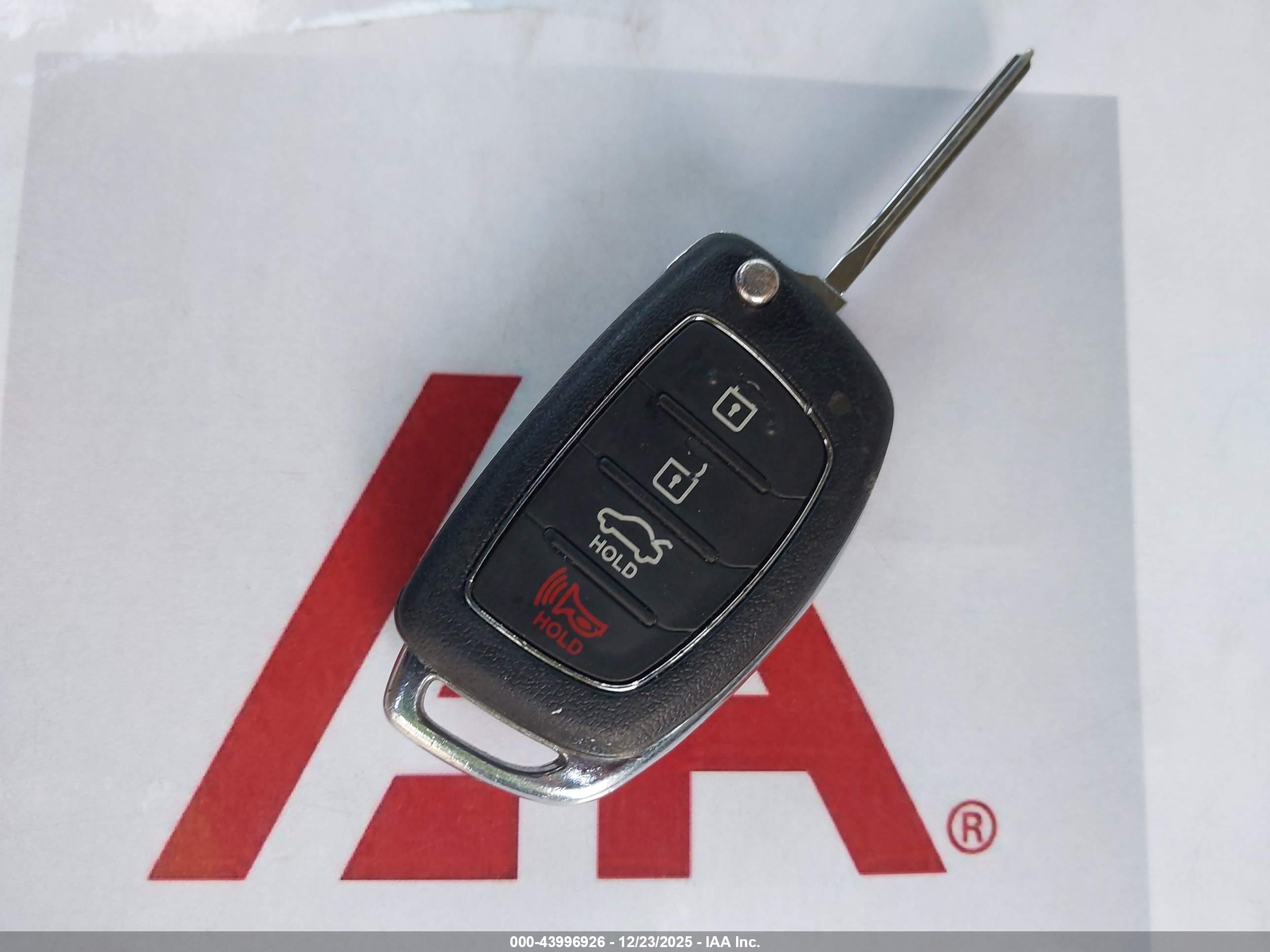 HYUNDAI SONATA image 11