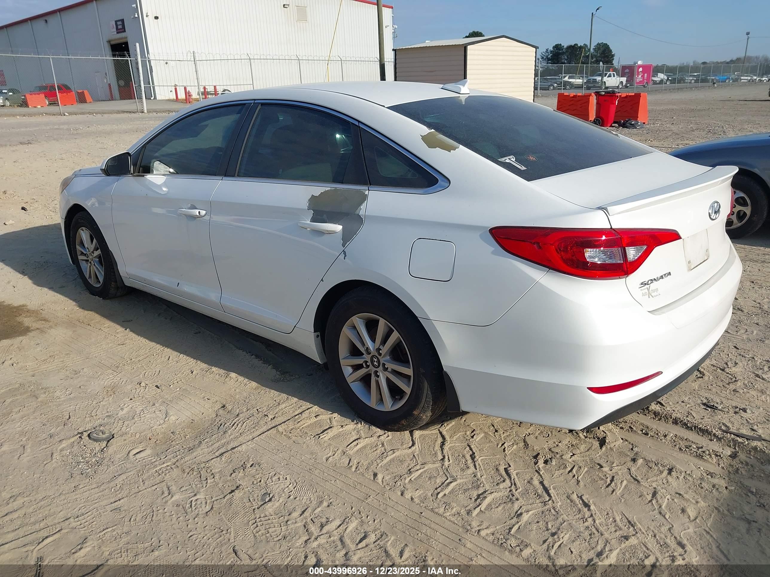 HYUNDAI SONATA image 3