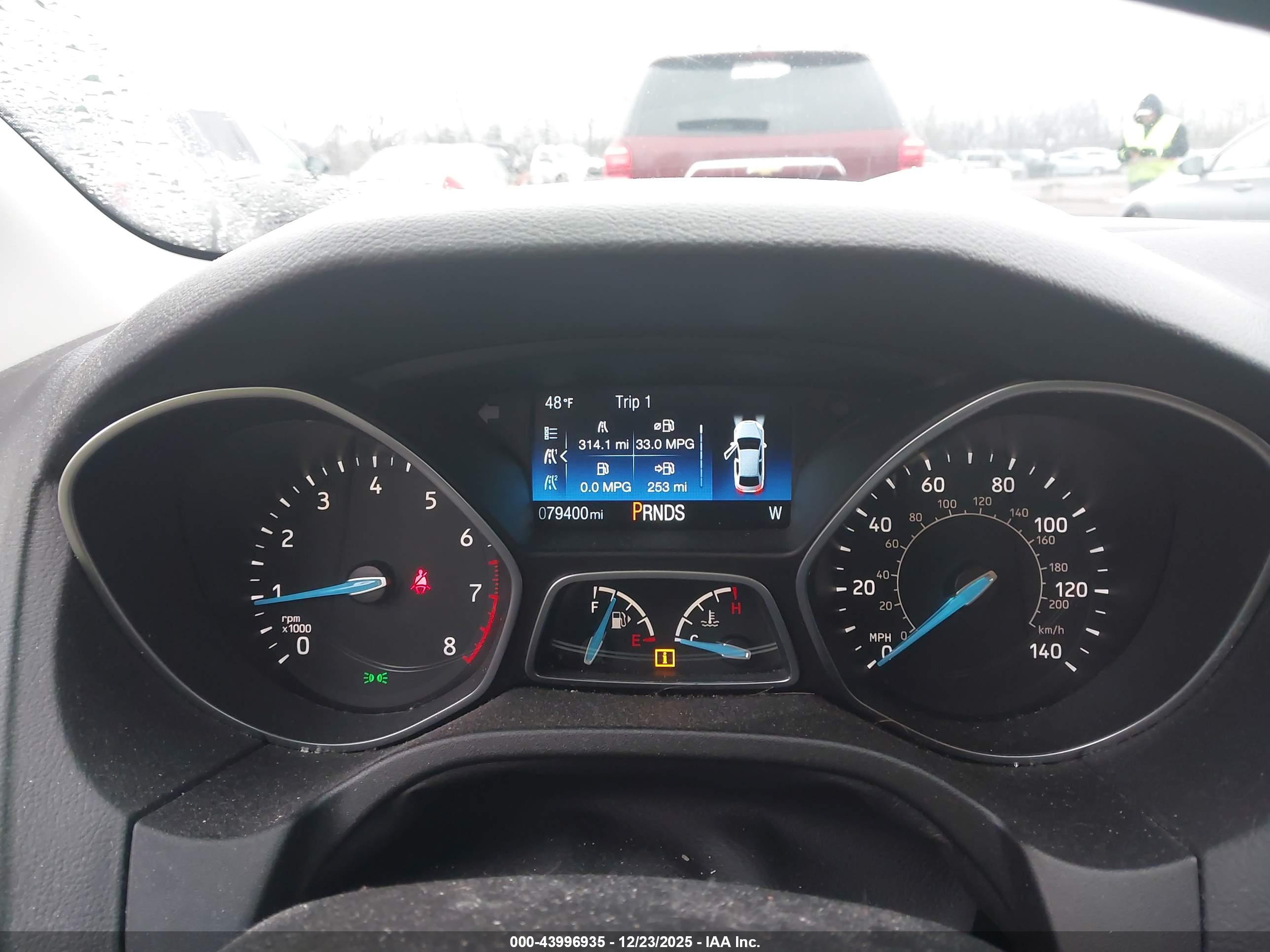 FORD FOCUS image 7