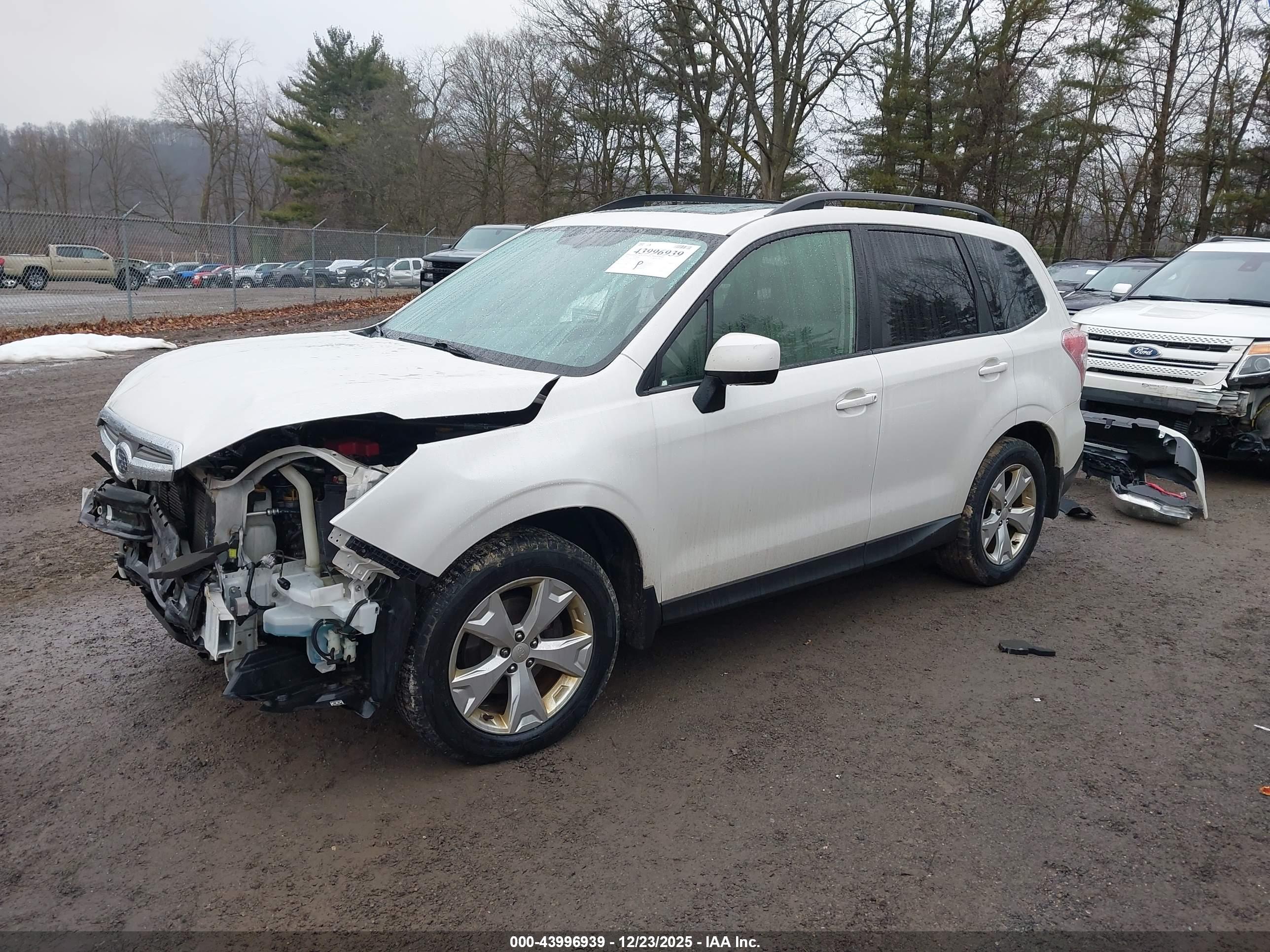 SUBARU FORESTER image 2