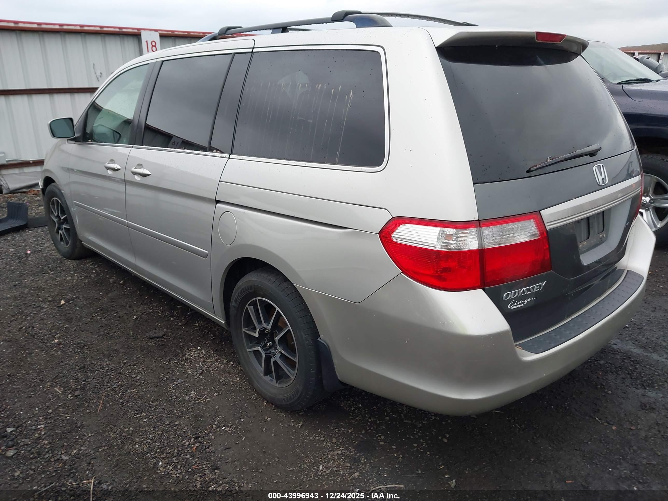 HONDA ODYSSEY image 3