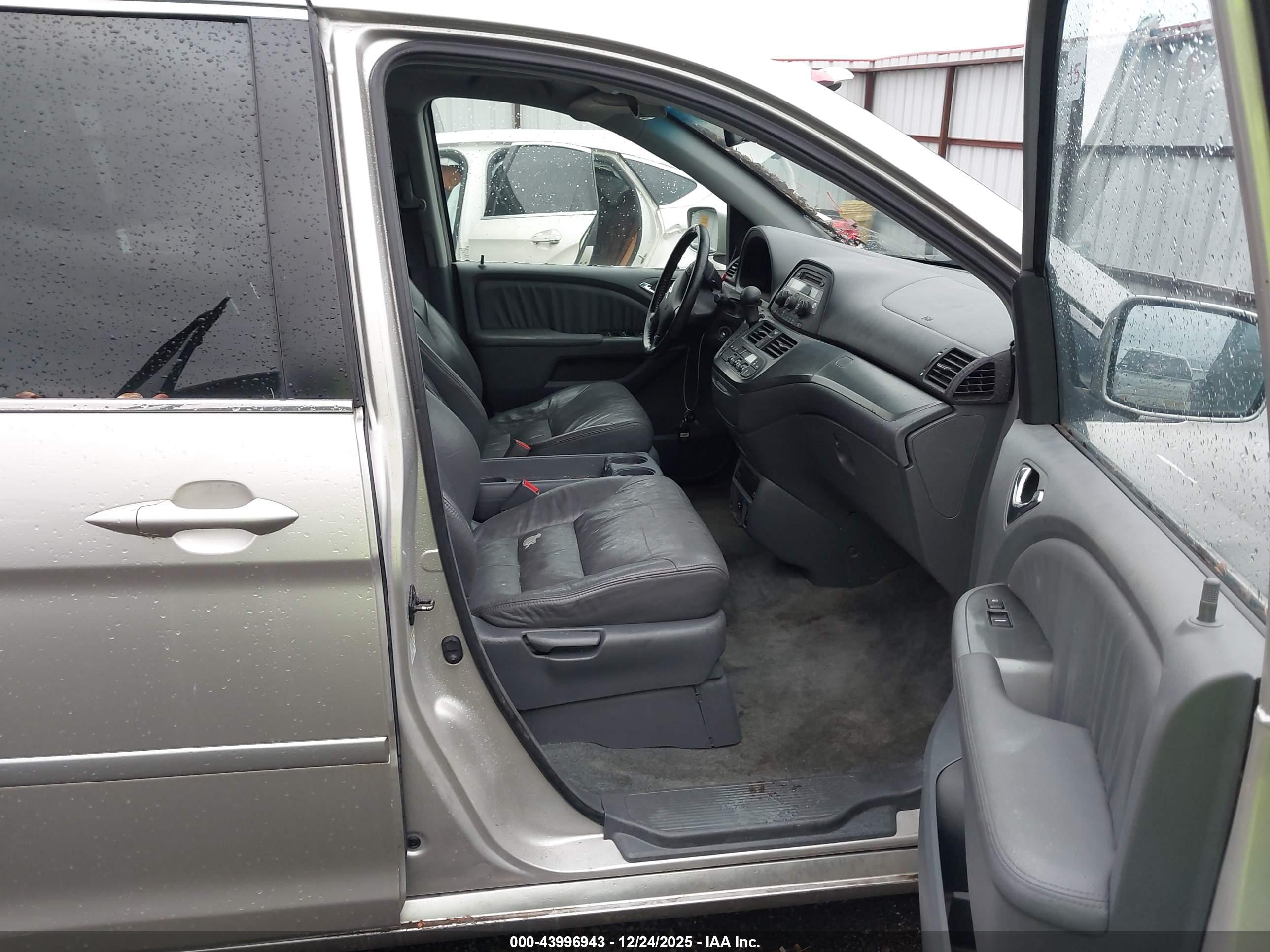 HONDA ODYSSEY image 5
