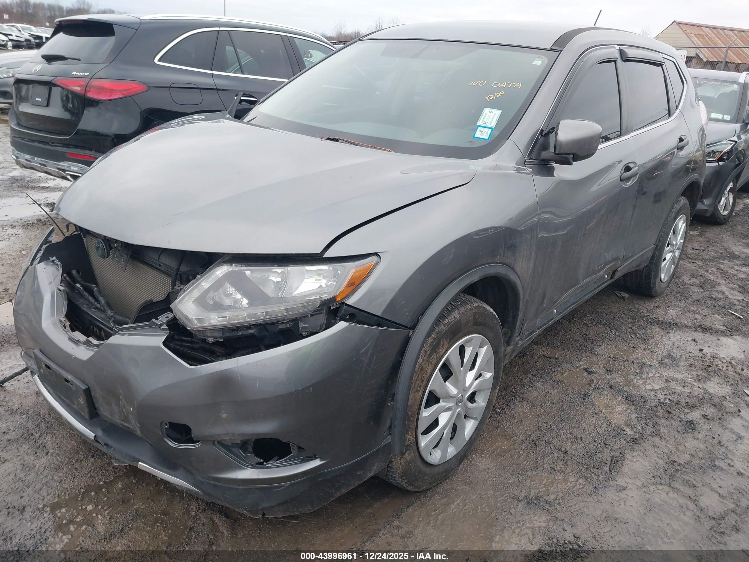 NISSAN ROGUE image 2